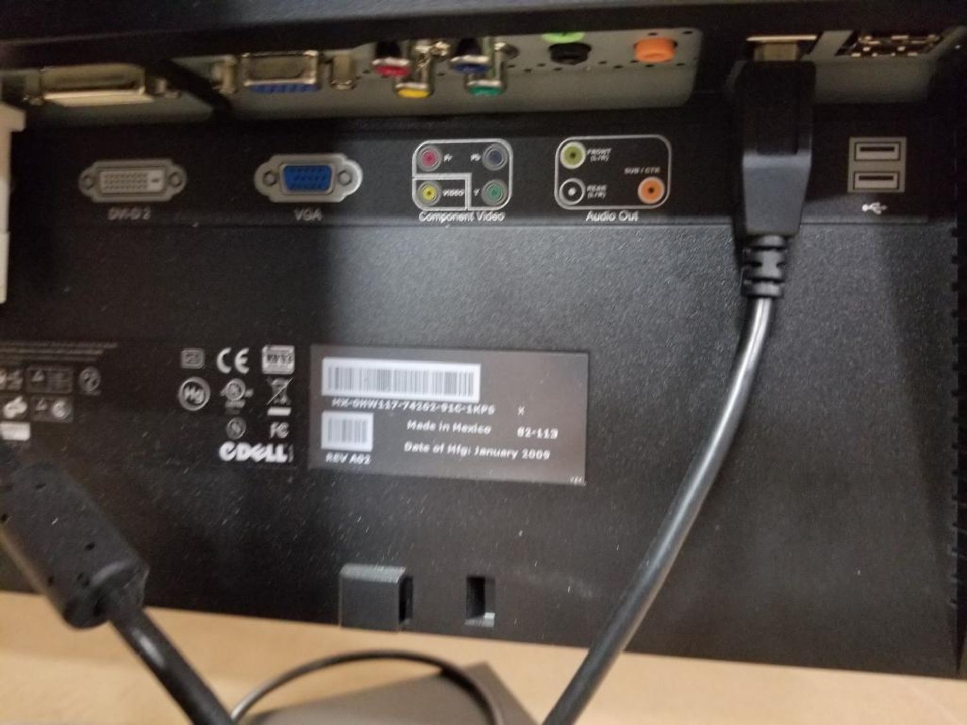 Dell 2709Wb UltraSharp widescreen flat panel 27" monitor. - Image 5 of 12