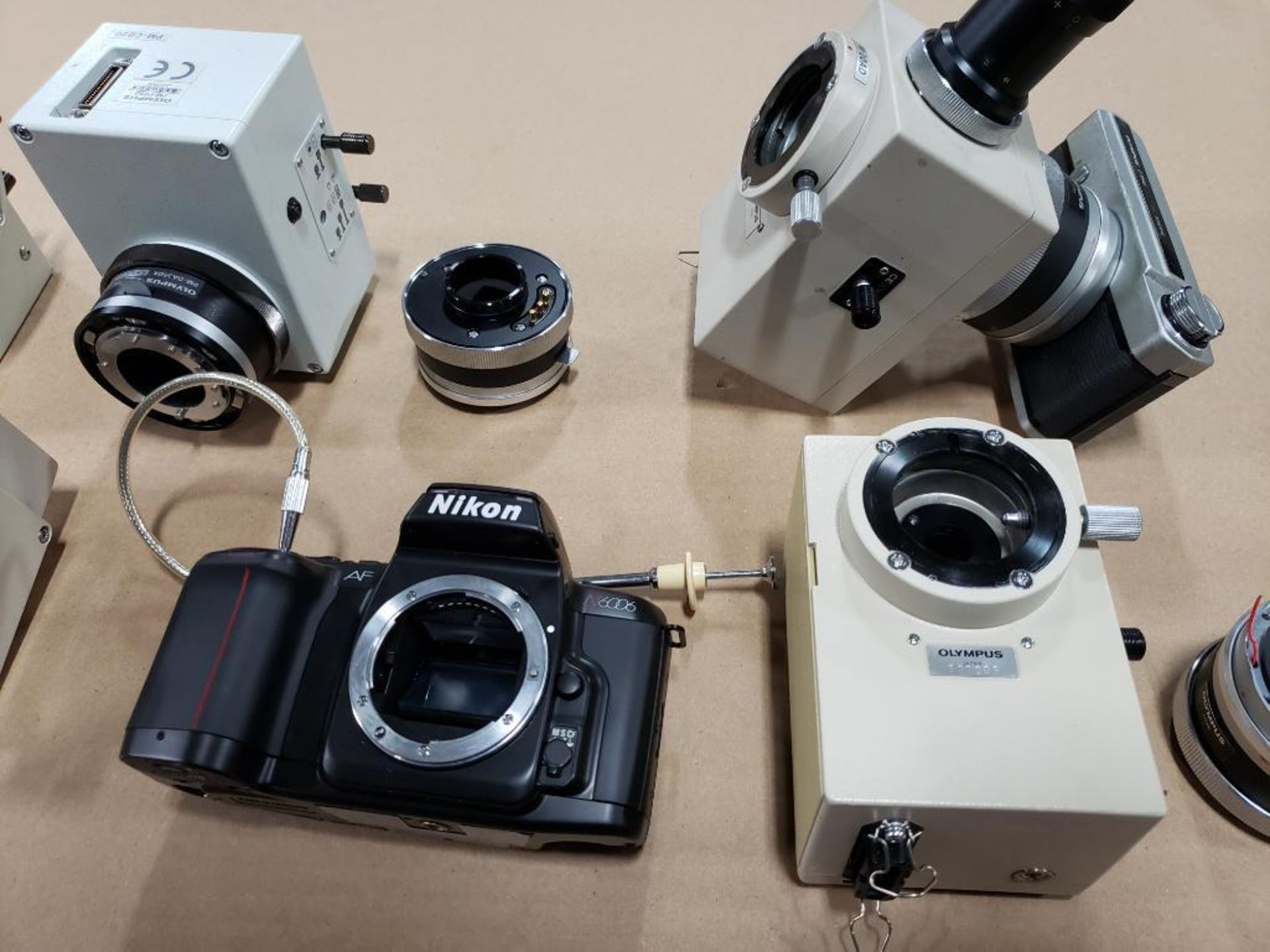 Assorted microscope camera attachments. Olympus, Nikon. - Image 4 of 6
