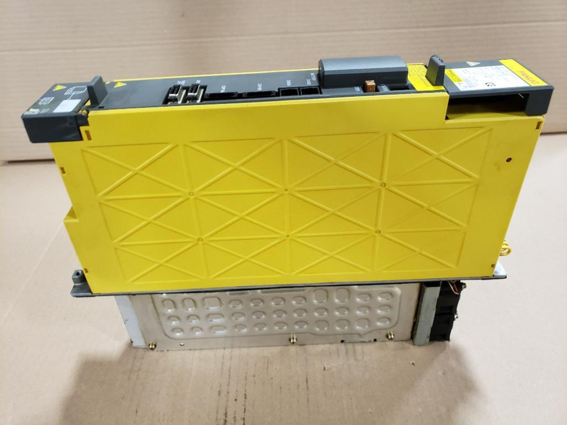 Fanuc servo amplifier. Model A06B-6114-H106. - Image 8 of 9