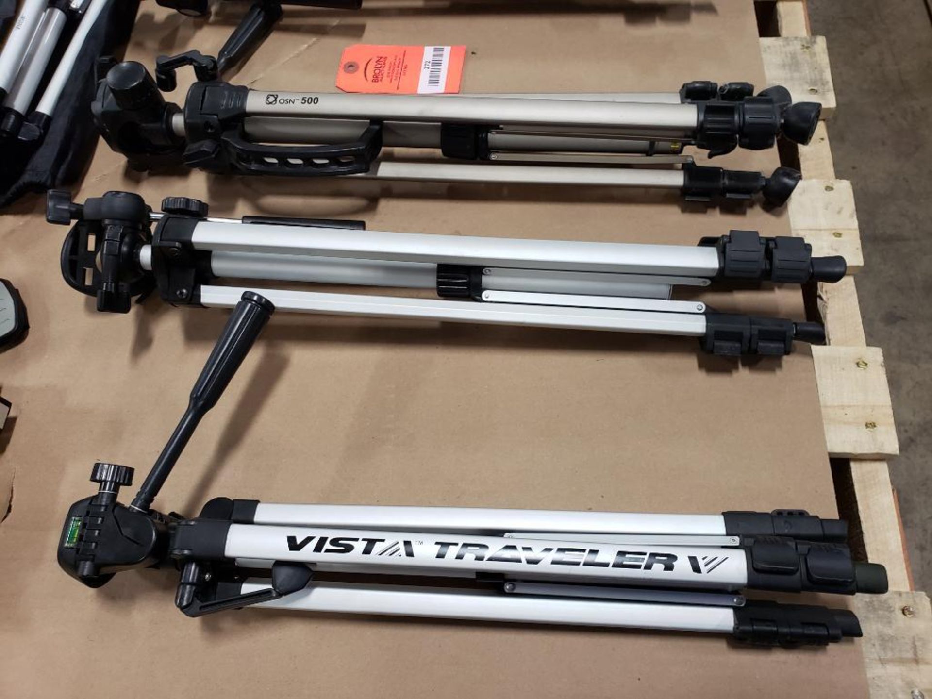 Assorted camera tripod equipment. Vista, OSN, SLIK, Vivitar. - Image 2 of 14