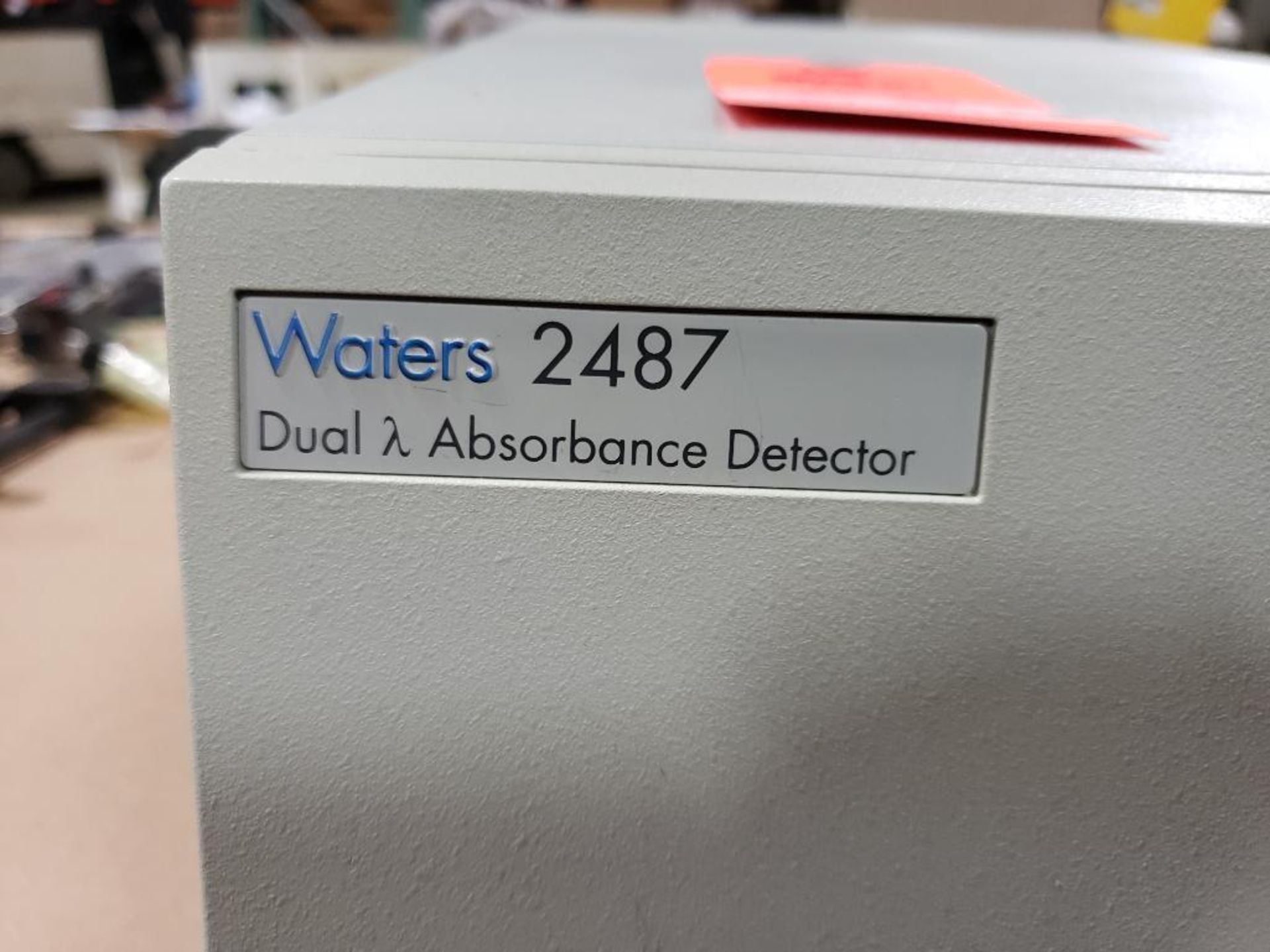 Waters 2487 dual absorbance detector. WAT08110, 100-240V. - Image 2 of 8
