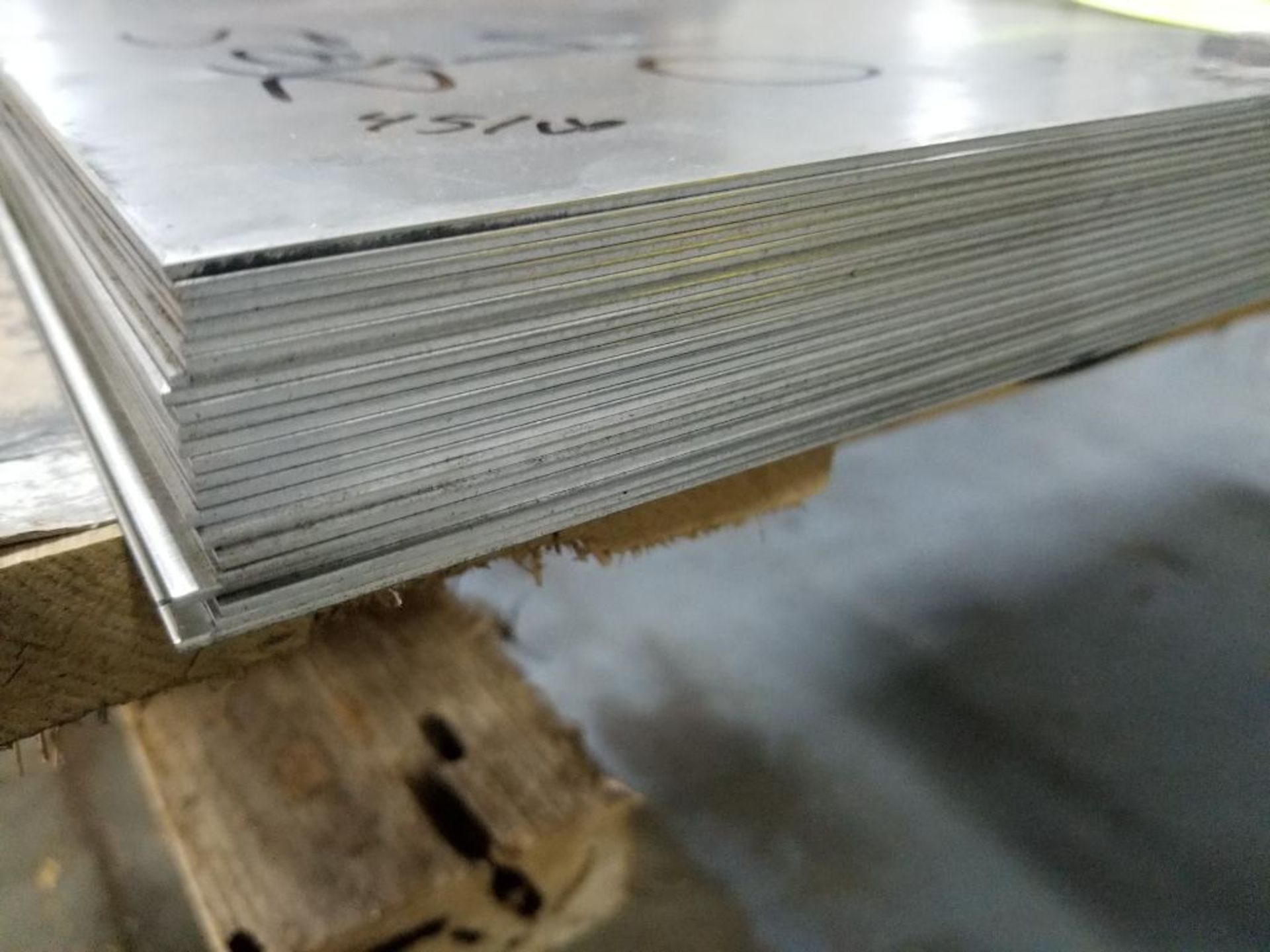 Qty 22 sheets - 5052 aluminum. 15 gauge.36in x 96in. 451lbs approx. - Image 3 of 4