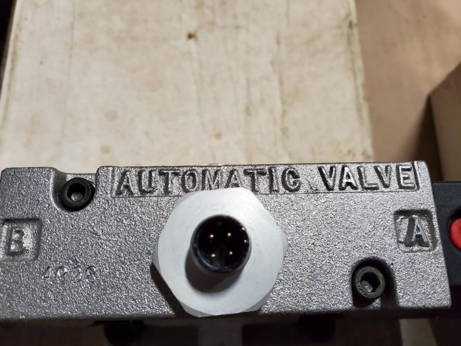 Qty 2 - Automatic Valve 407D67S39DS3DB7 valve. New in box. - Image 5 of 8