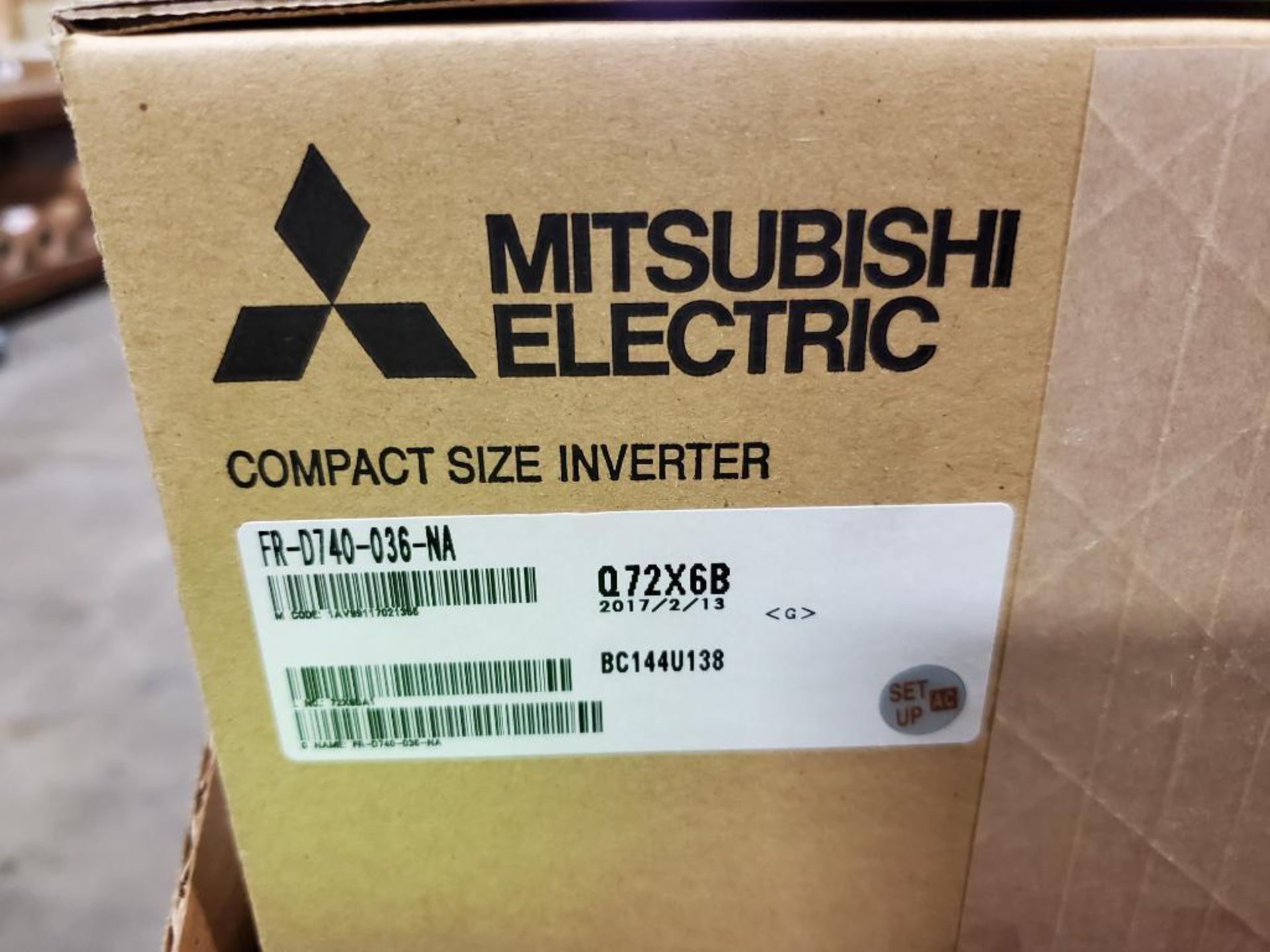 Mitsubishi Electric FR-D740-036-NA compact size inverter. New in box. - Image 2 of 3
