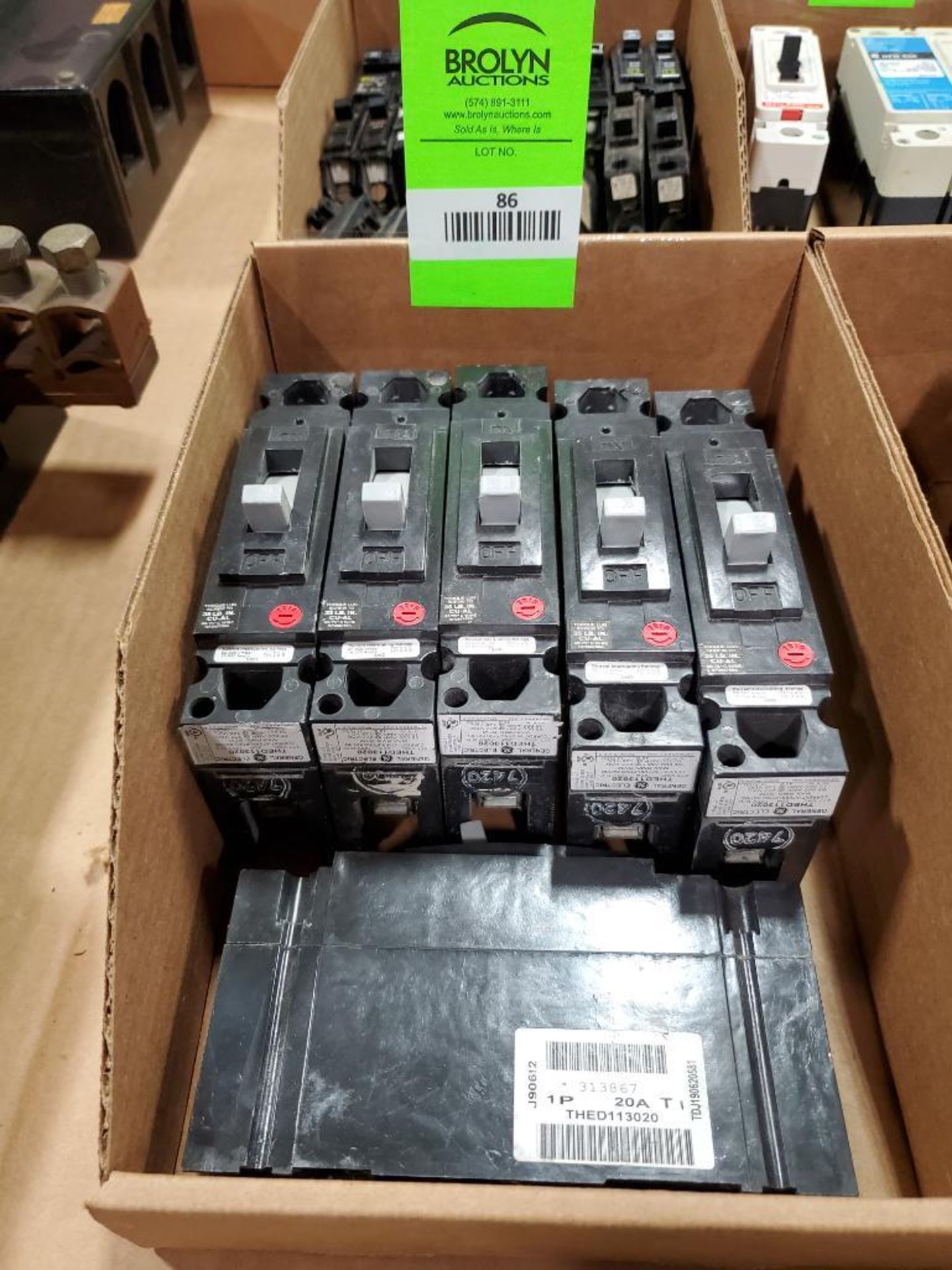 Qty 6 - GE 20AMP THED1113020 circuit breaker.