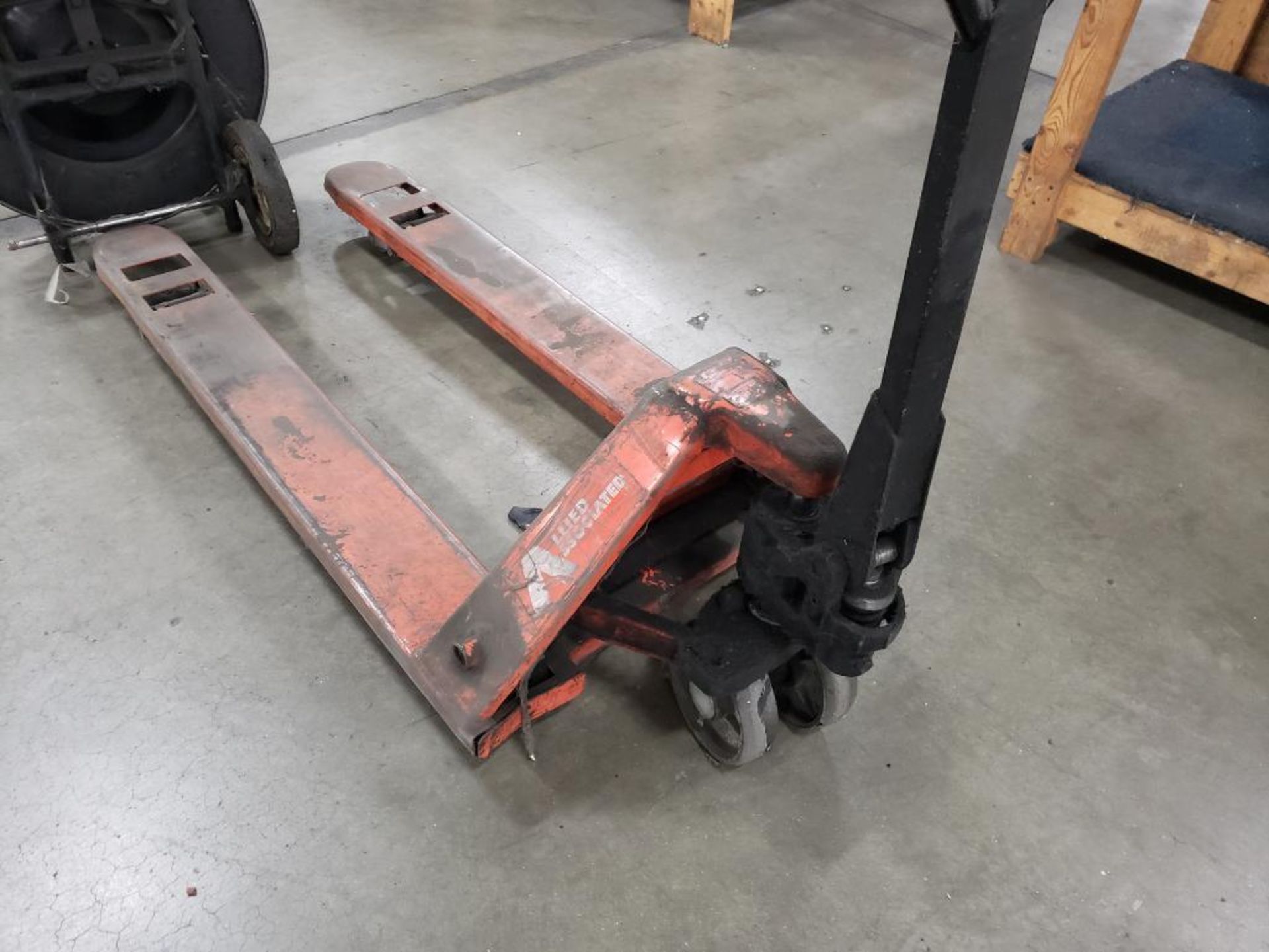 Pallet Jack and banding cart. - Image 2 of 9