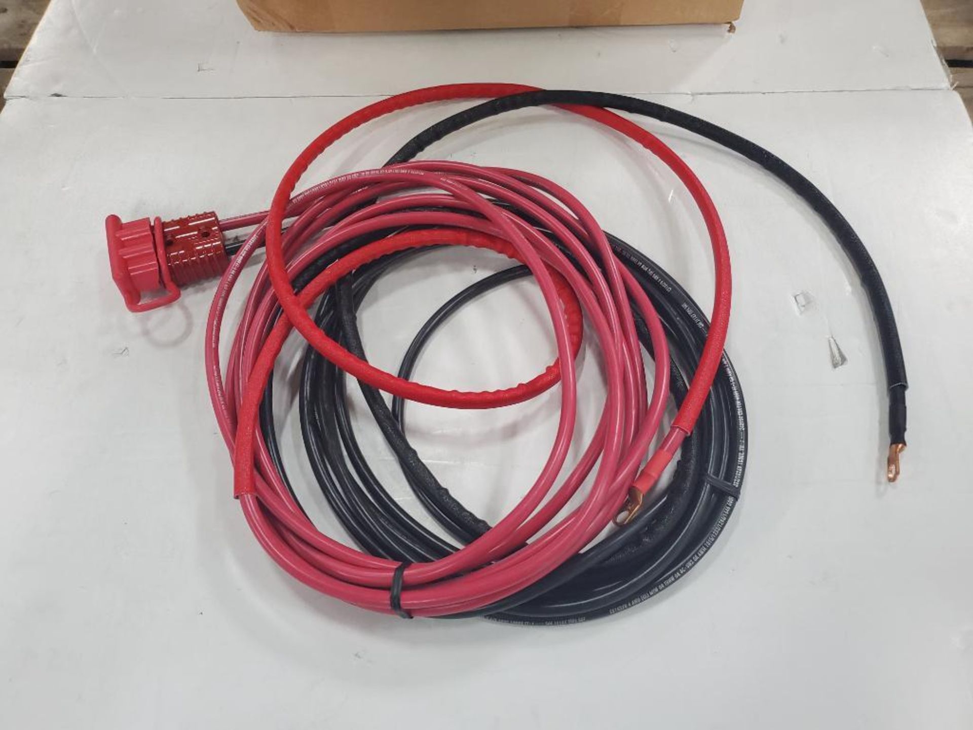 Qty 14 - Anderson 23ft battery adapter cable. RBARA23FT4-G1. 175A, 600V plug. New in box.