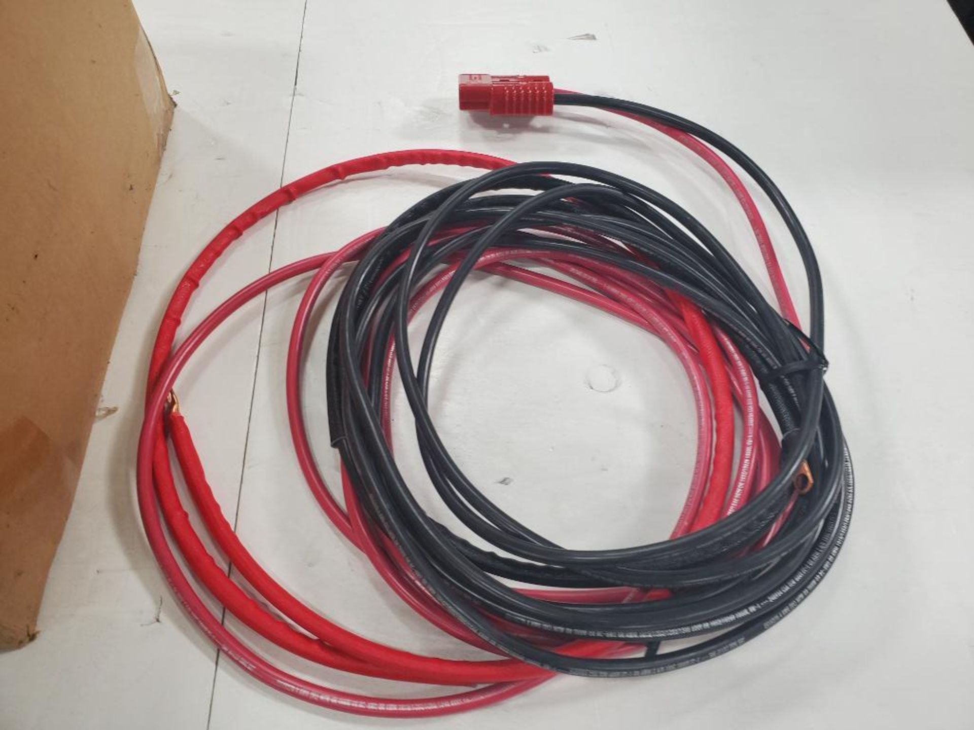 Qty 15 - Anderson 23ft battery adapter cable. RBARA23FT4-G1. 175A, 600V plug. New in box.