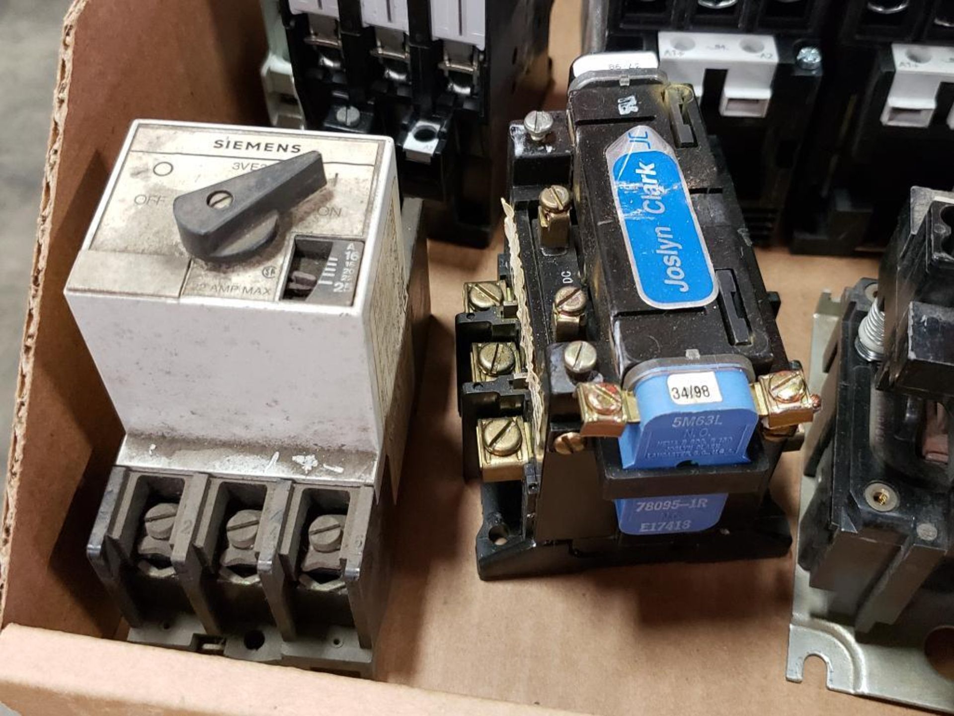 Assorted electrical contactor, relay. Siemens, Joslyn Clark. - Image 4 of 6