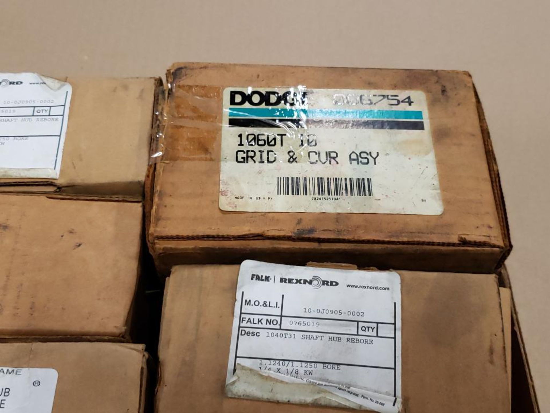 Assorted new in box sprocket, bushing. Browning, Falk, Dodge. - Image 5 of 5