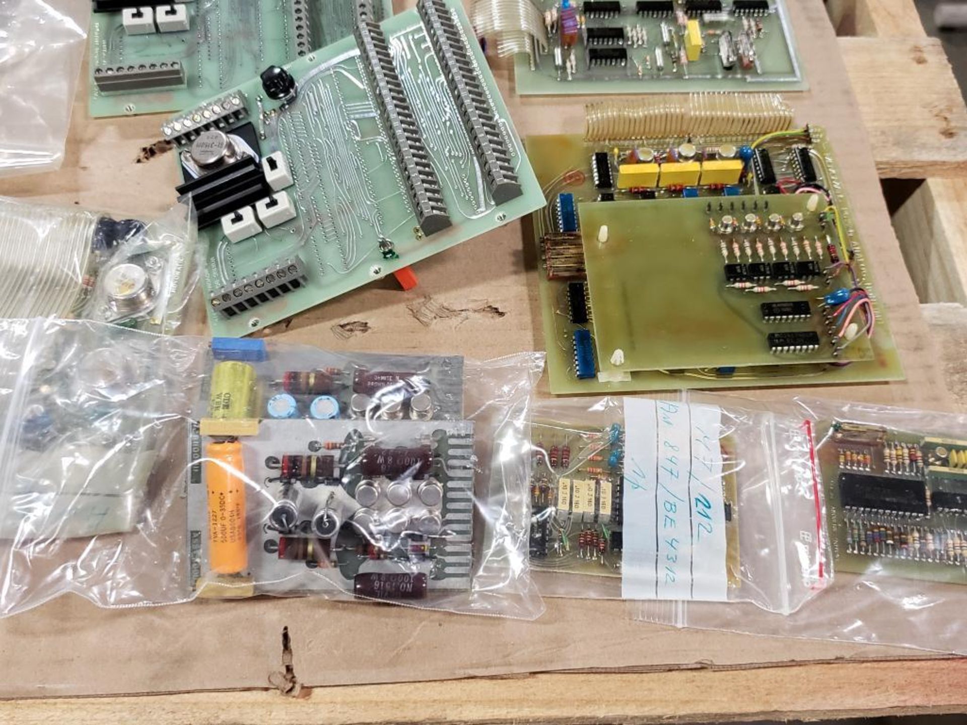 Pallet of assorted control boards. - Image 9 of 15