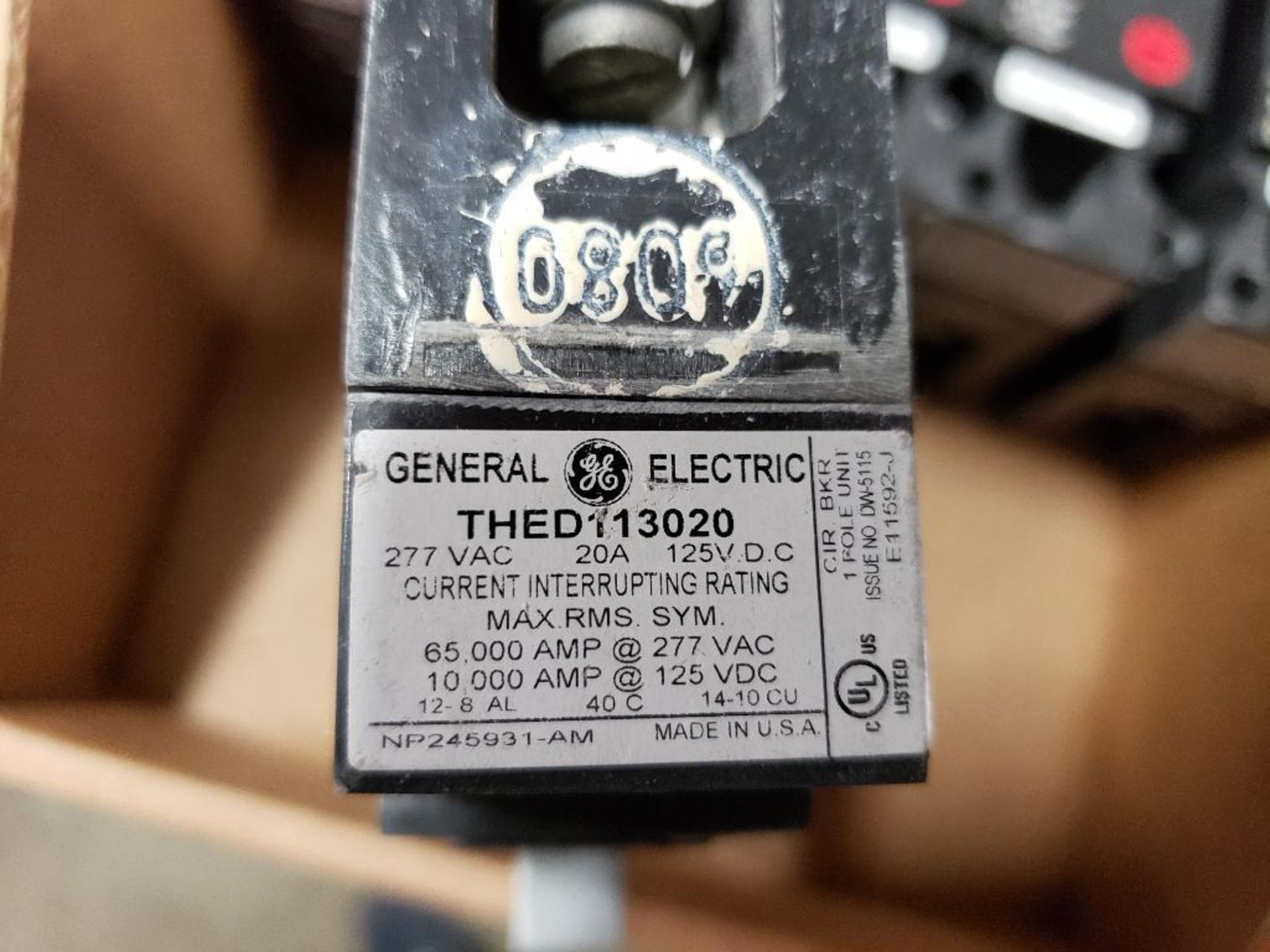 Qty 6 - GE 20AMP THED1113020 circuit breaker. - Image 5 of 6