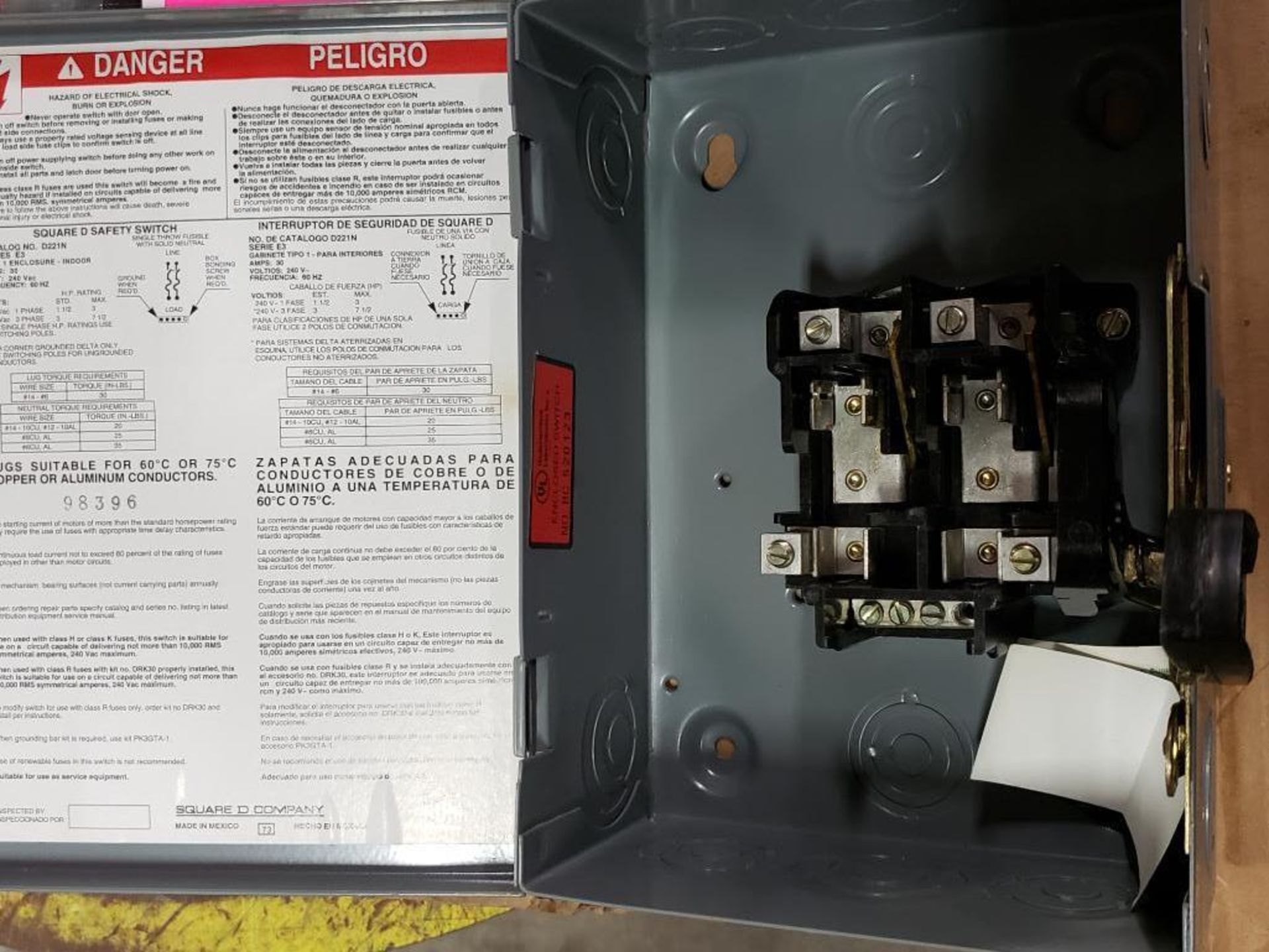 Qty 2 - Square-D general duty safety switch. 30AMP. New no box. - Image 4 of 4