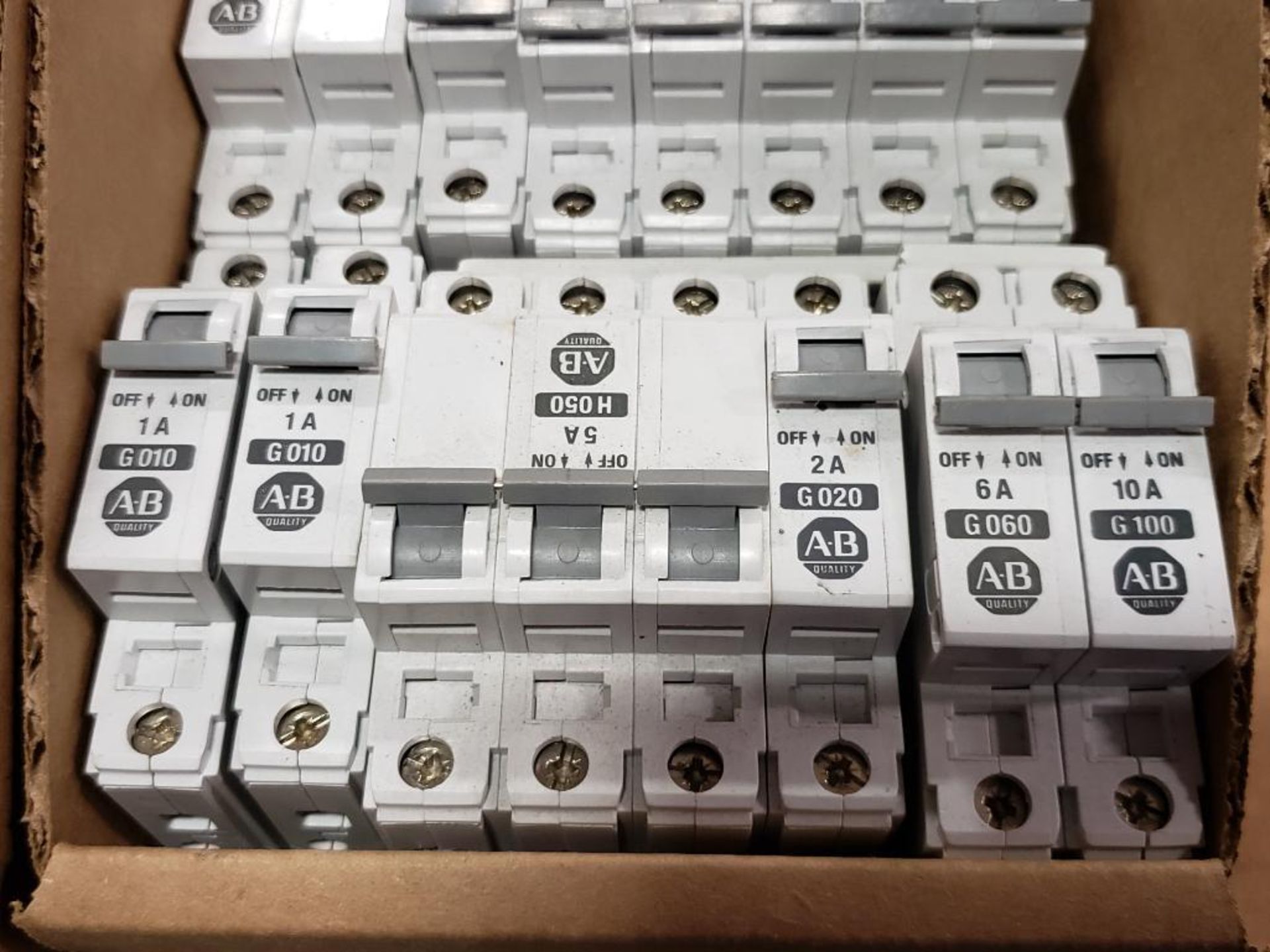 Assorted Allen Bradley breakers. - Image 2 of 4