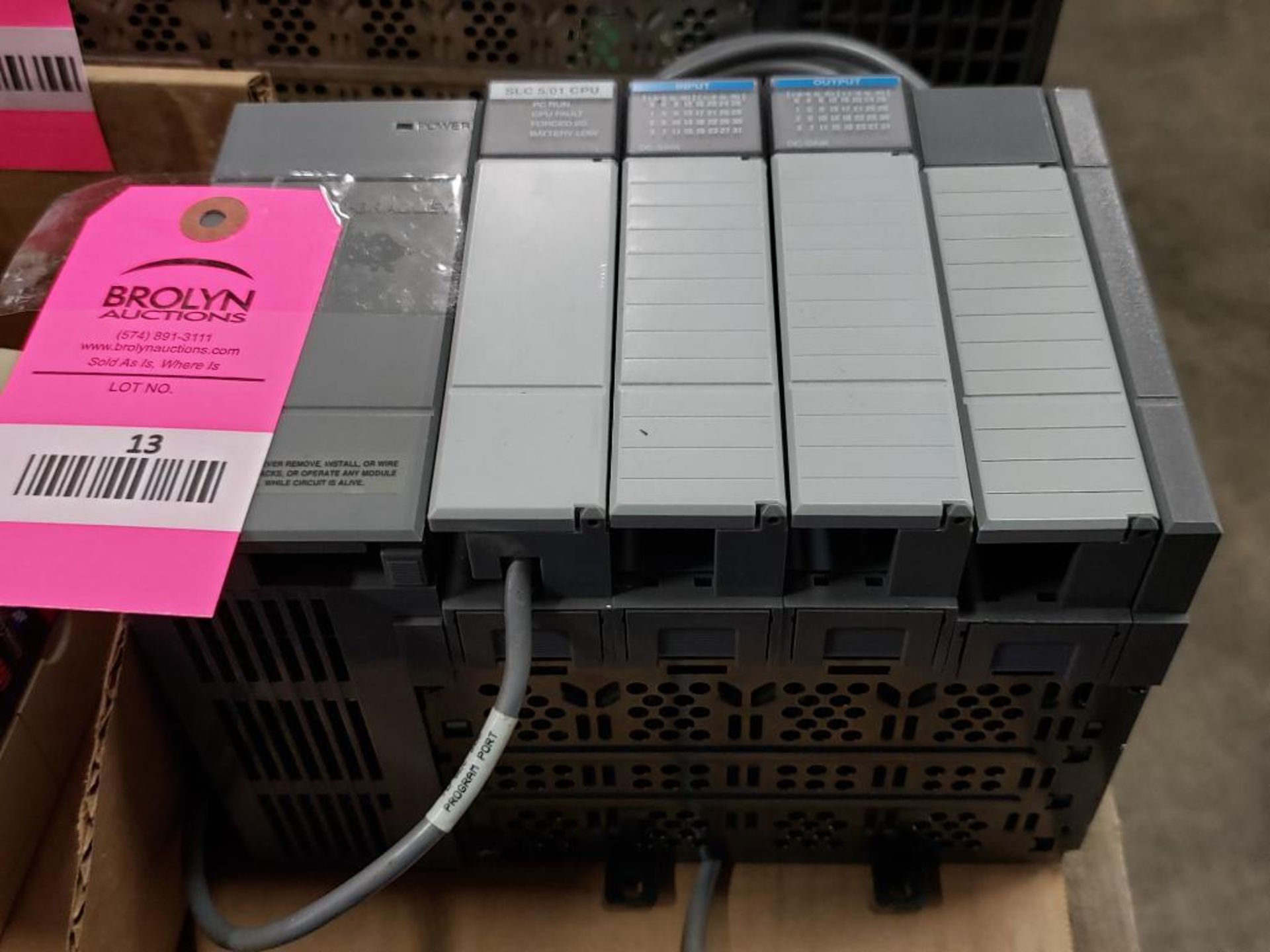 Allen Bradley SLC 5/01 programmable control rack. CPU, Input, output.