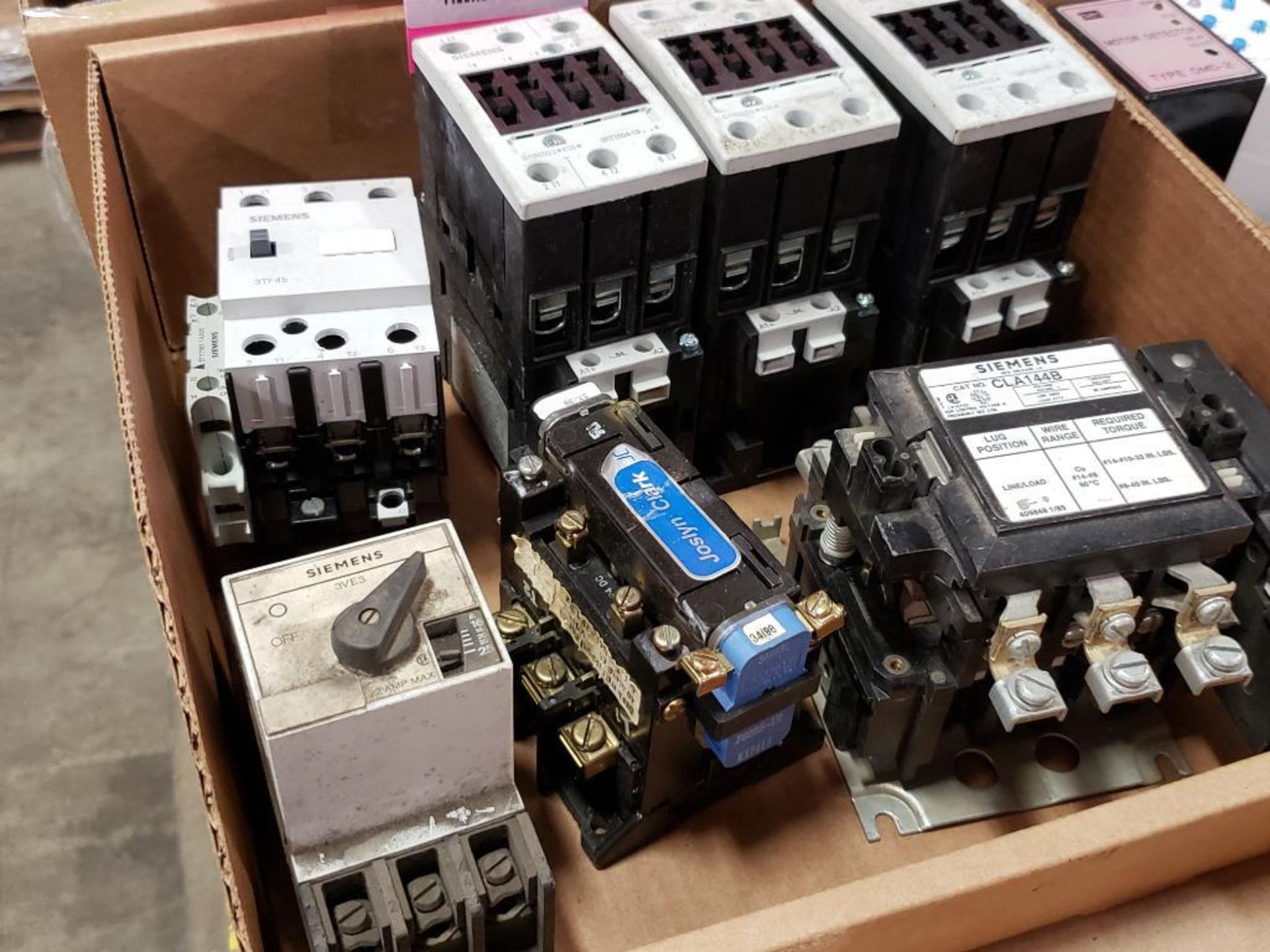 Assorted electrical contactor, relay. Siemens, Joslyn Clark. - Image 6 of 6