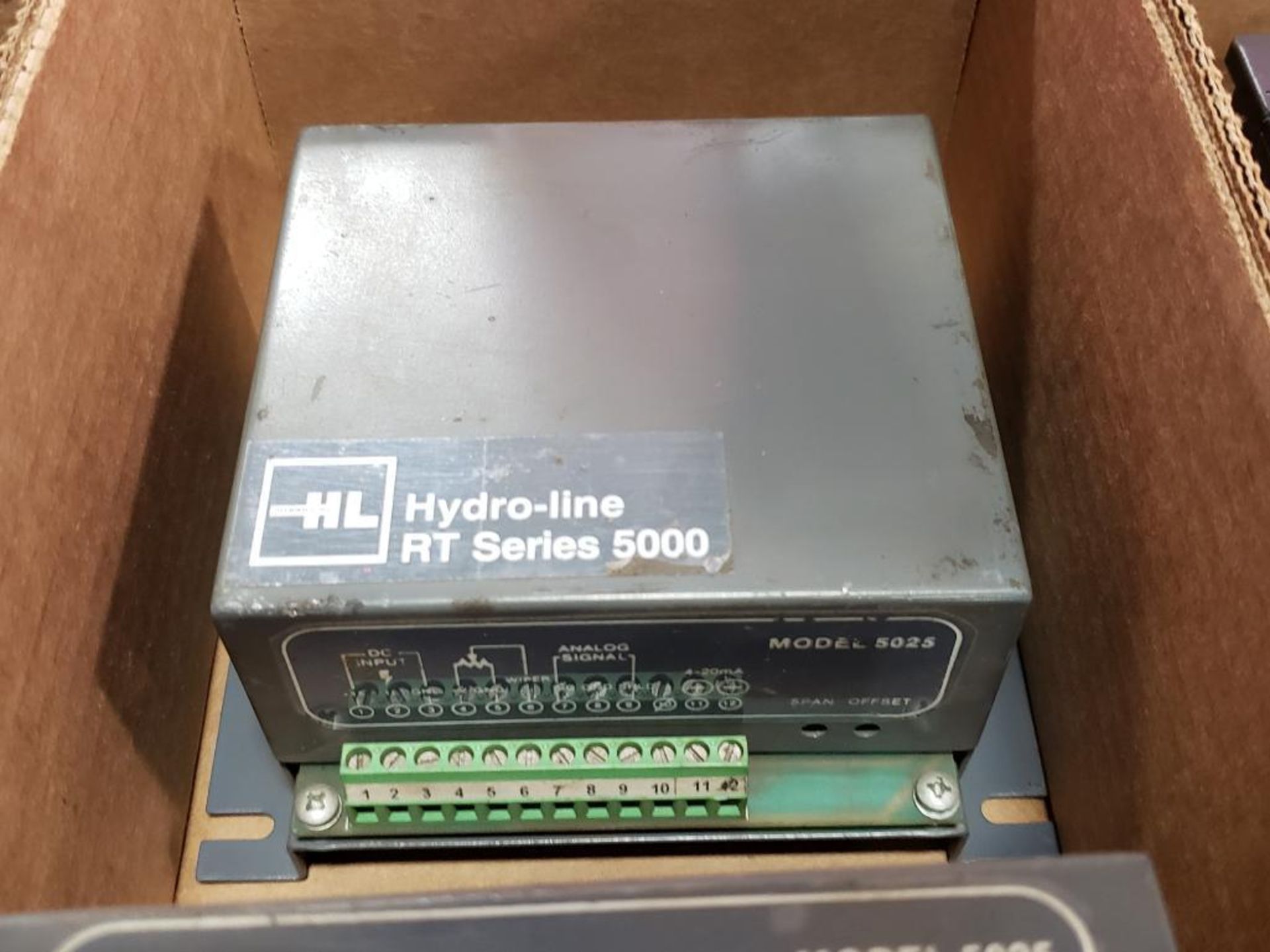 Qty 2 - Hydro-Line RT series 5000 Model-5025 line filter. - Image 2 of 4