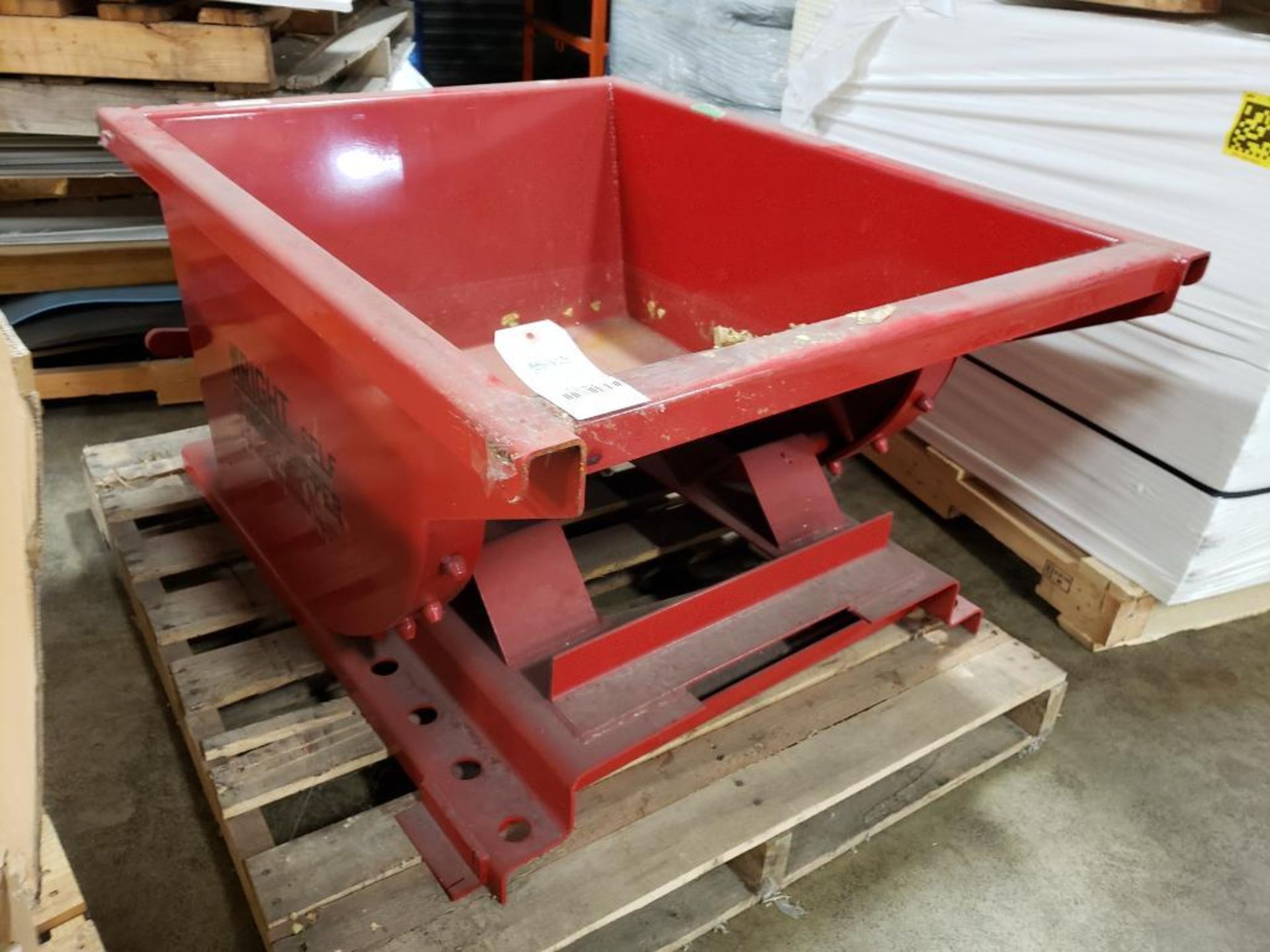 McCullough Industries / Wright self-dumping hopper. Approx. 1/4 sq. yd. cap.