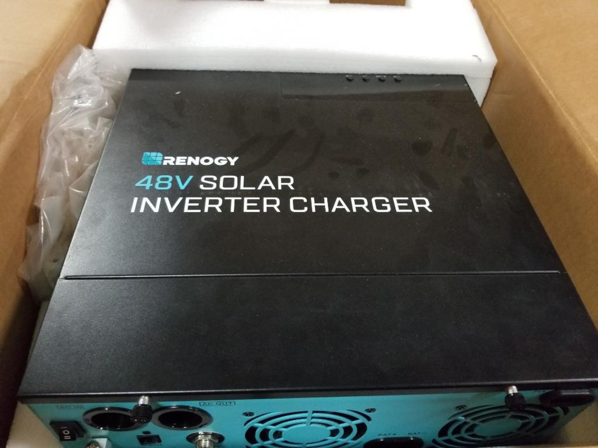 Renolgy solar inverter charger 48V 3500W. RIV4835CH1S-G2-US. - Image 5 of 8
