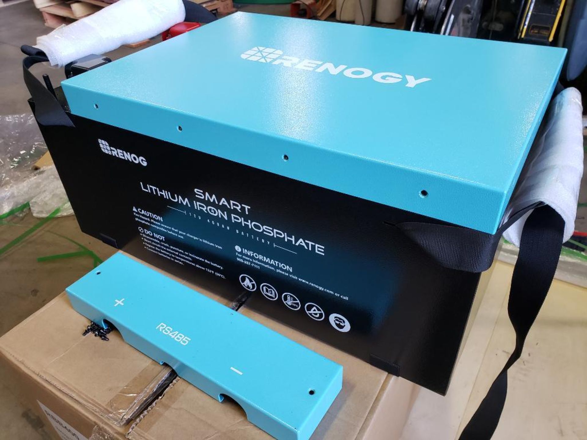 Qty 4 - Renogy smart lithium battery box. 12v 400ah capacity. New in box. - Image 8 of 10