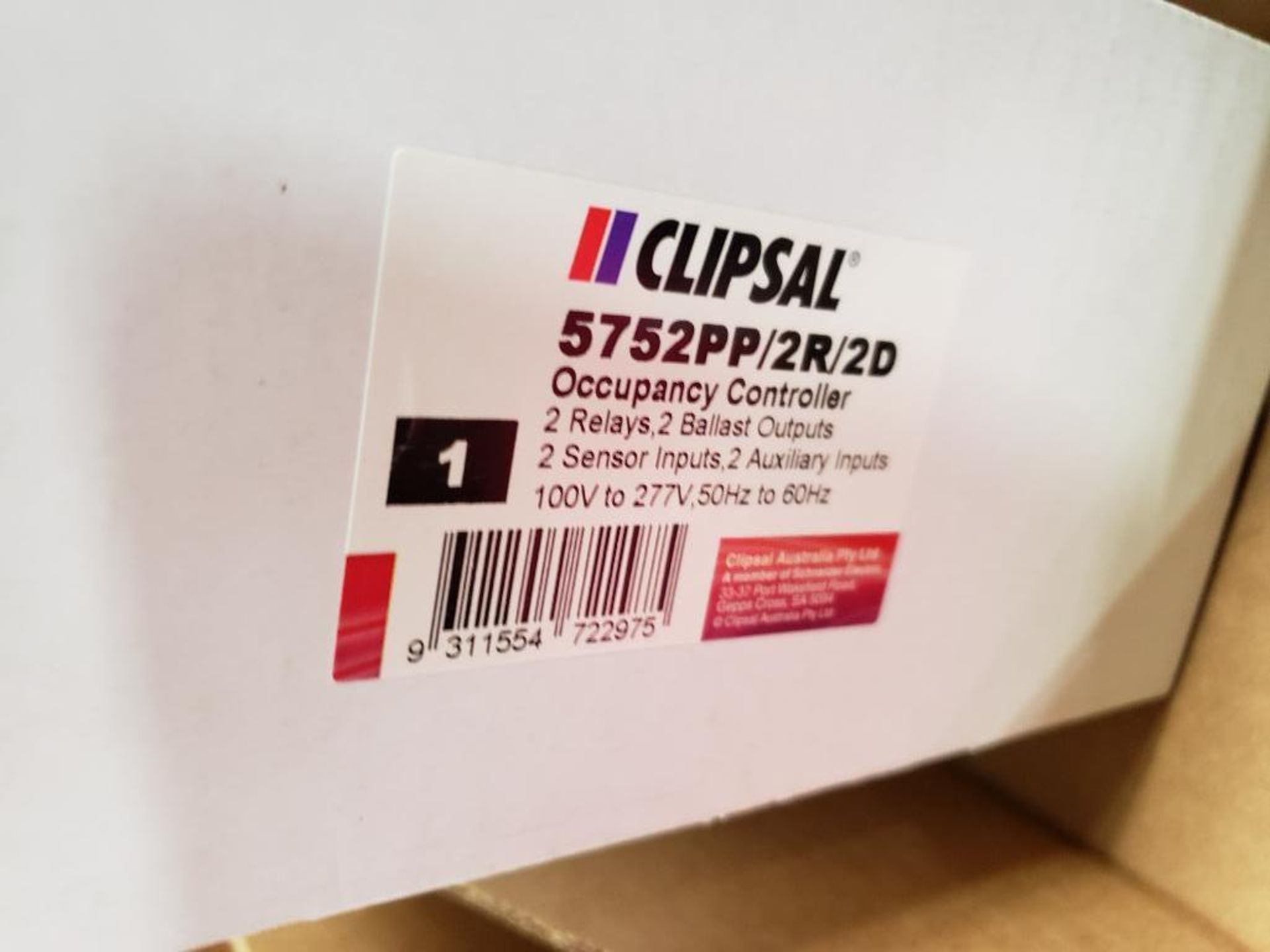 Clipsal 5752PP/2R/2D Occupancy controller. New in box. - Image 2 of 4