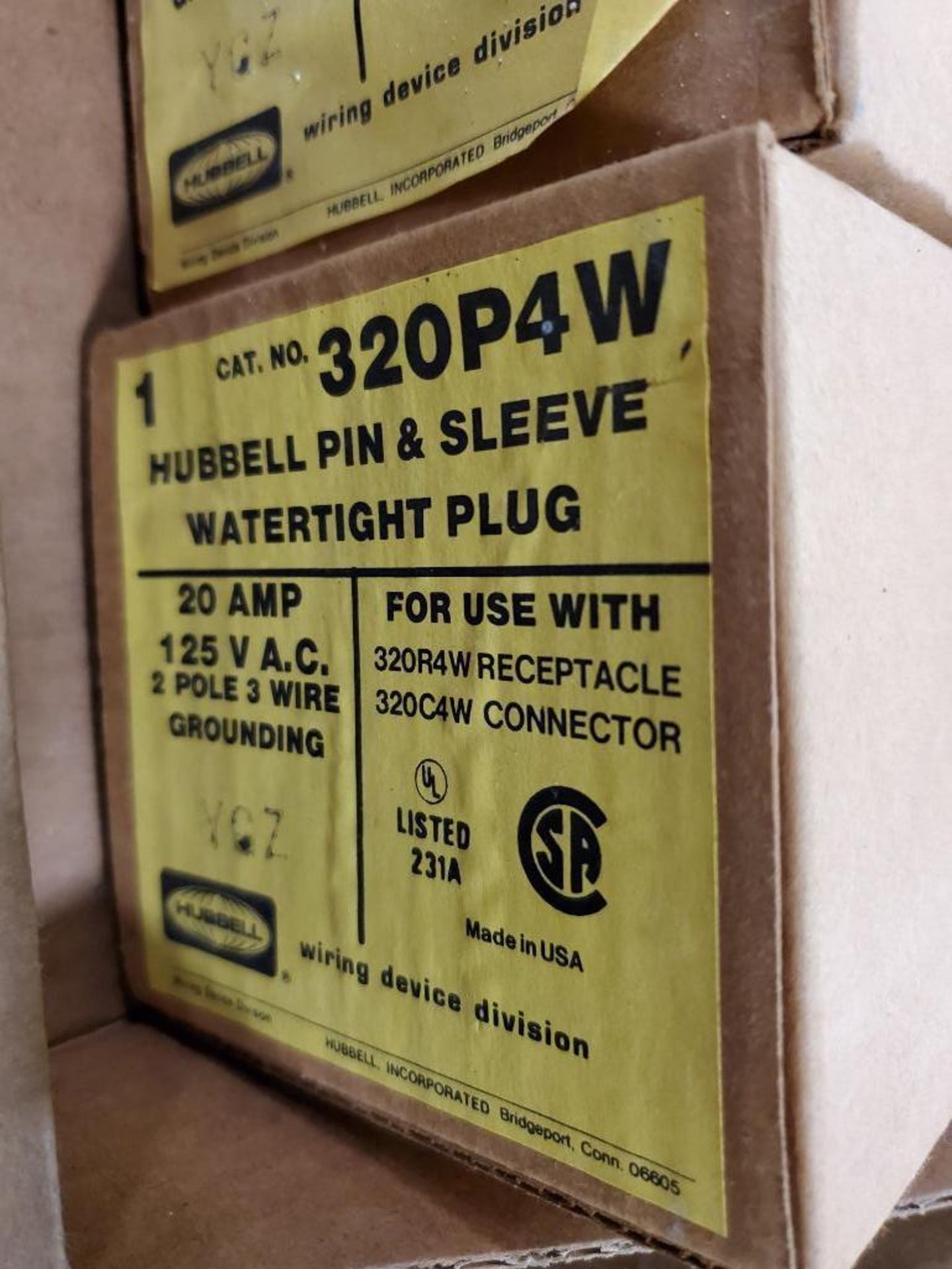 Qty 3 - Hubbell 320P4W pin & sleeve watertight plug. New in box. - Image 4 of 5