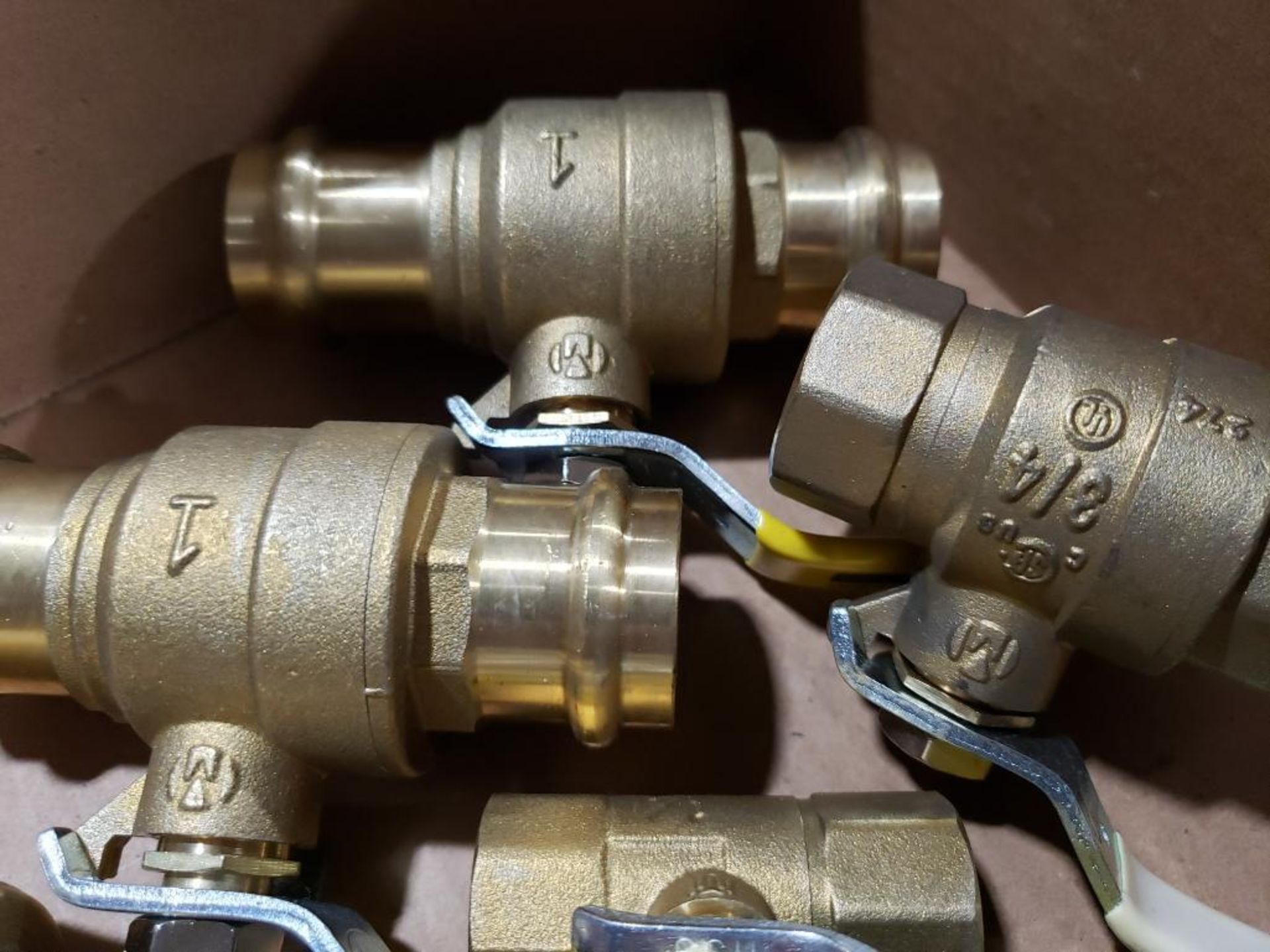 Qty 11 - Assorted brass valves. New as pictured. - Image 7 of 10