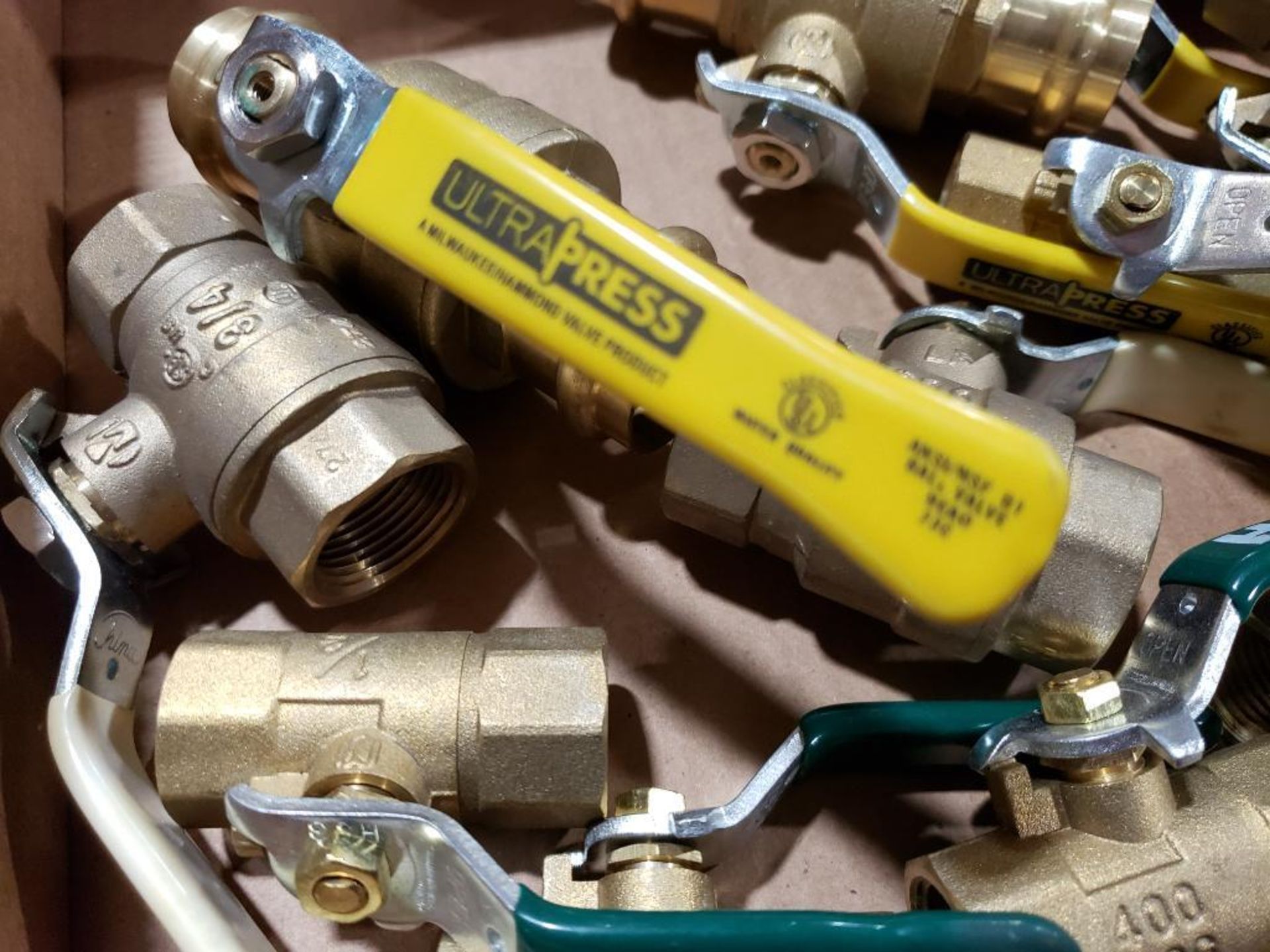 Qty 11 - Assorted brass valves. New as pictured. - Image 8 of 10