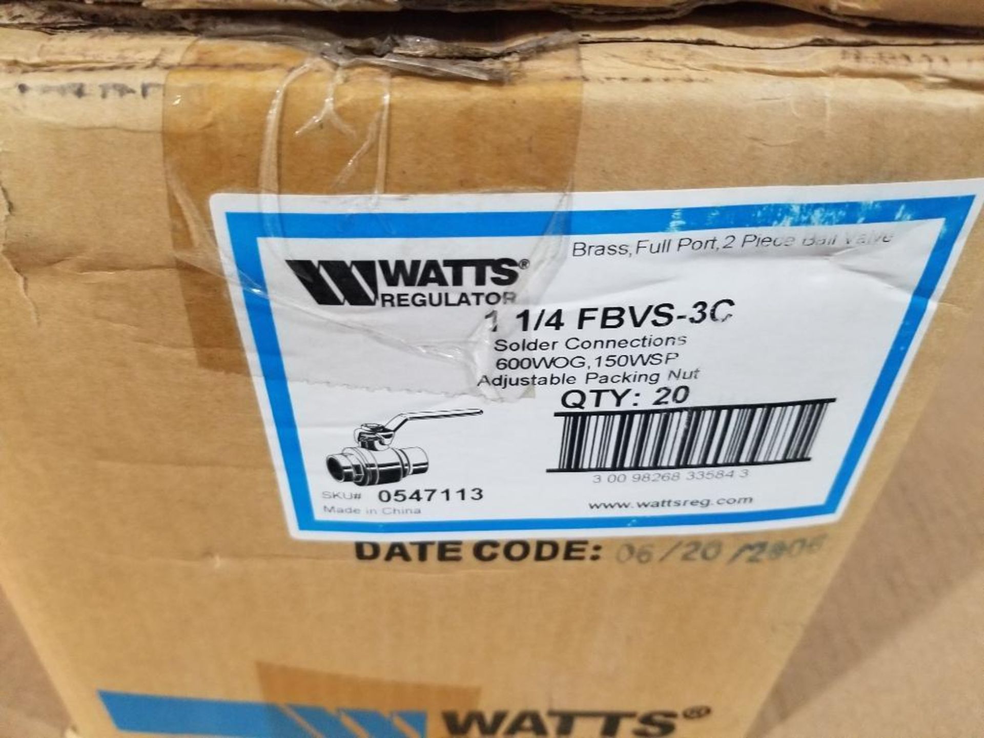 Qty 40 - Watts 1 1/4in brass solder on shut off valve. Part number 1-1/4-FBVS-3C. New in bulk box. - Image 4 of 7