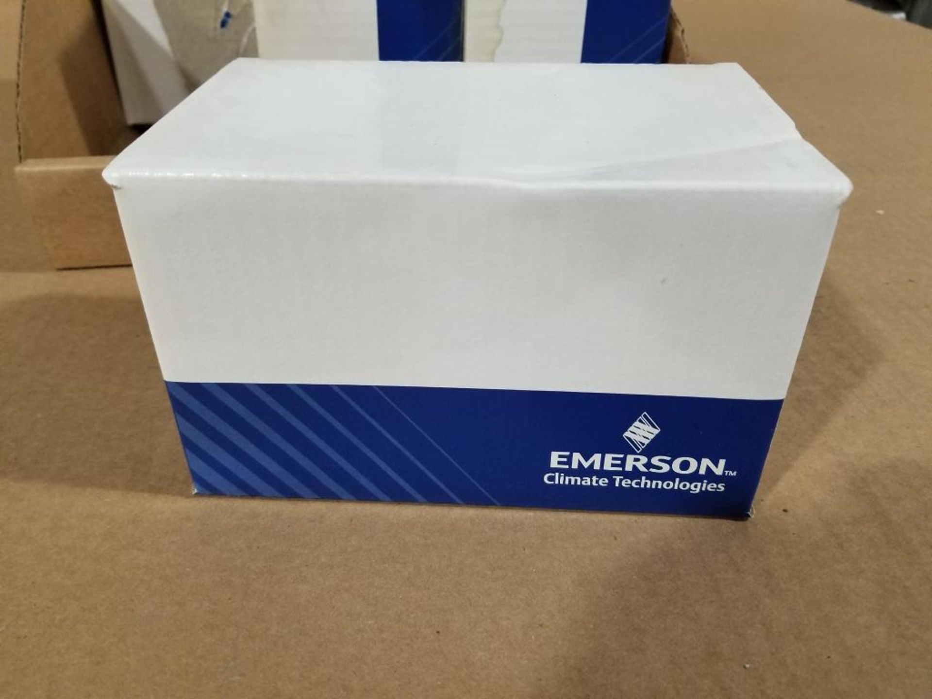 Qty 6 - Emerson thermal expansion valve. Part number HFESC-1/4-RW-45. - Image 2 of 4