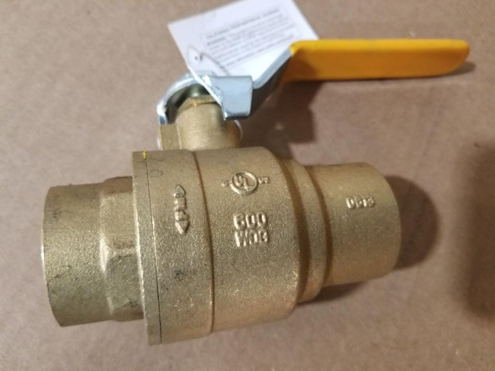 Qty 40 - Watts 1 1/4in brass solder on shut off valve. Part number 1-1/4-FBVS-3C. New in bulk box. - Image 7 of 7