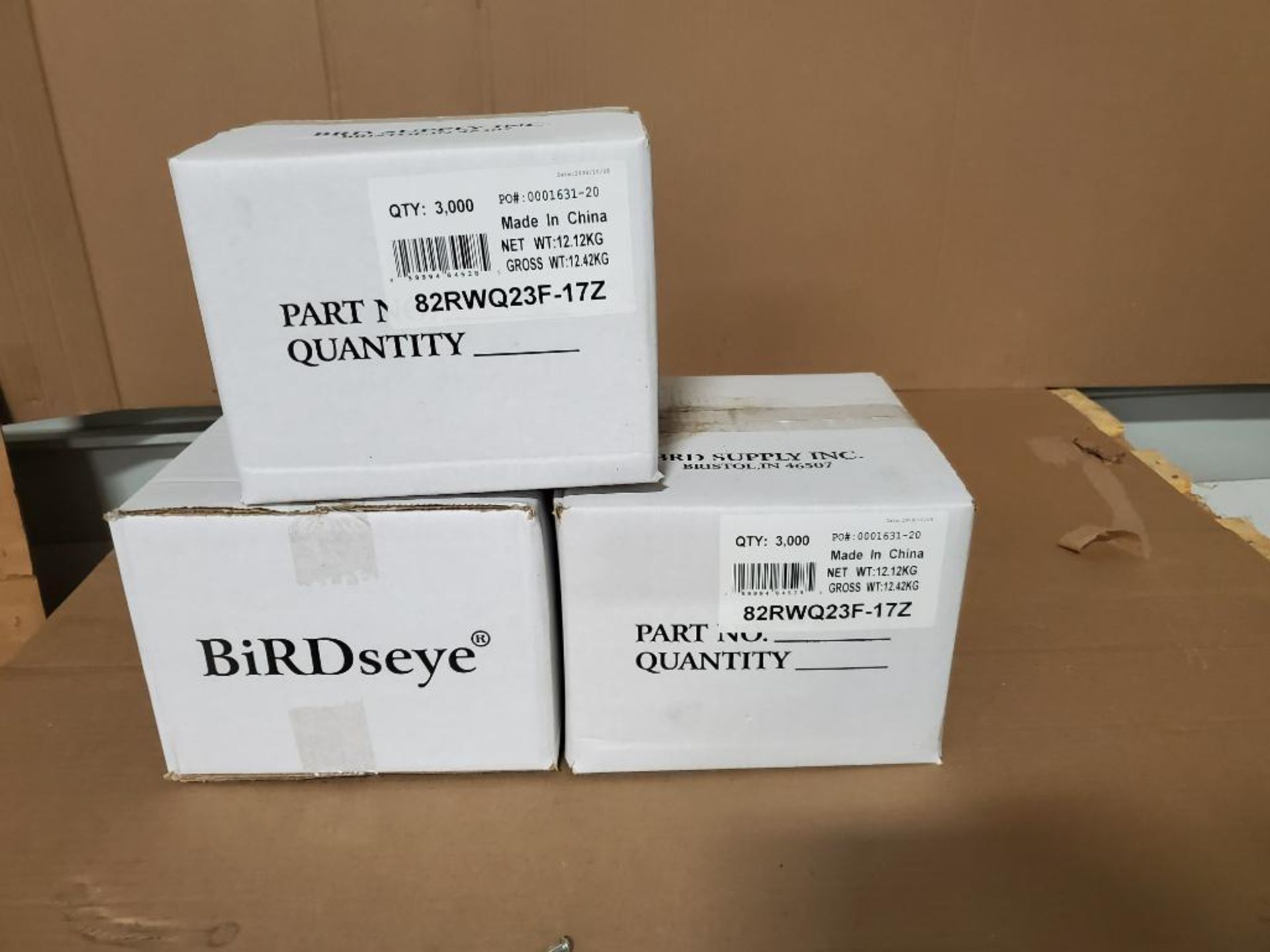 9000 - Square Phillips head self tapping screws. New in 5 boxes of 3000.