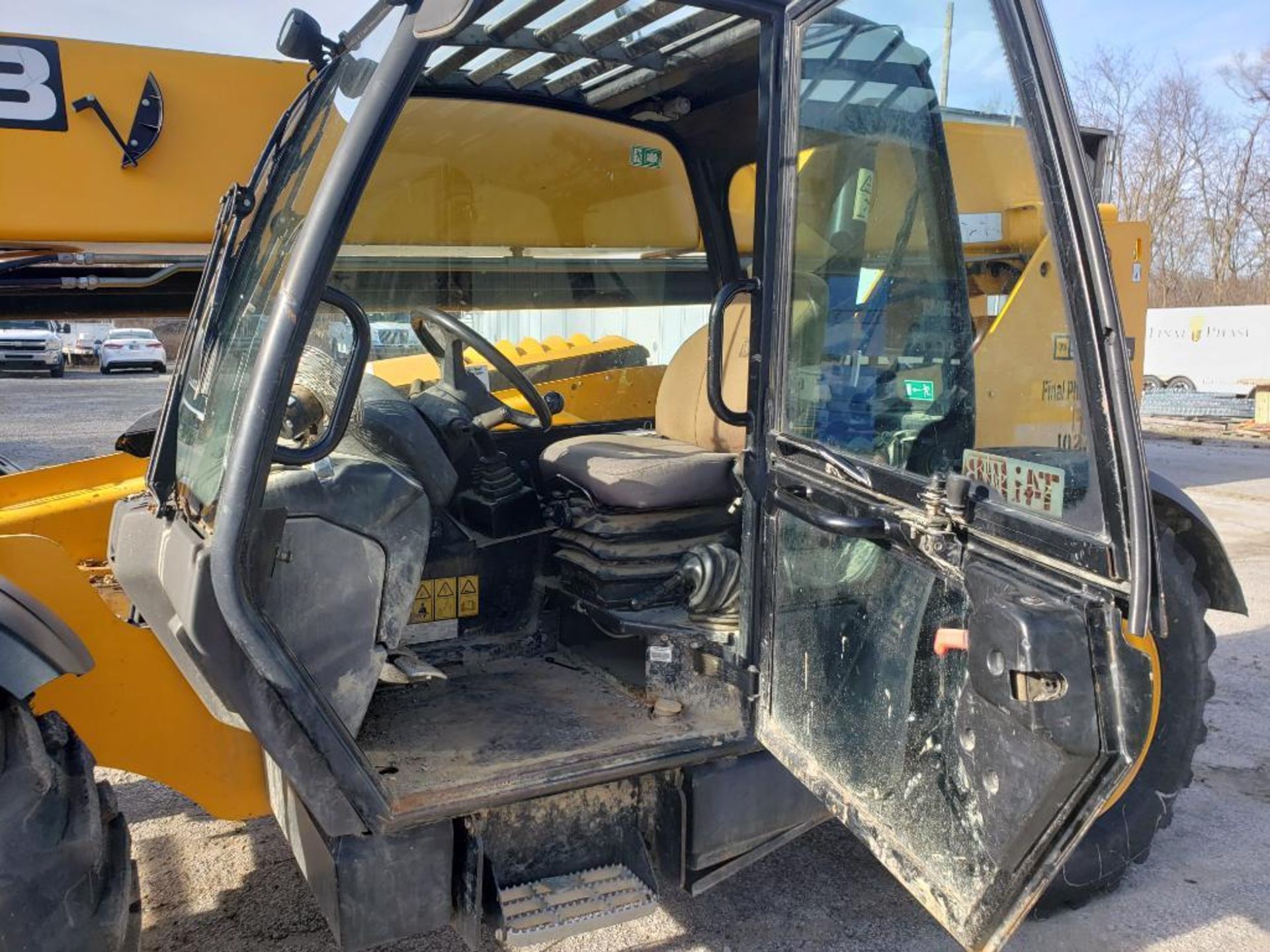 2014 - 6000lb 36ft reach JCB variable reach all terrain forklift. Model 506-36. Serial 2405987. - Image 31 of 43