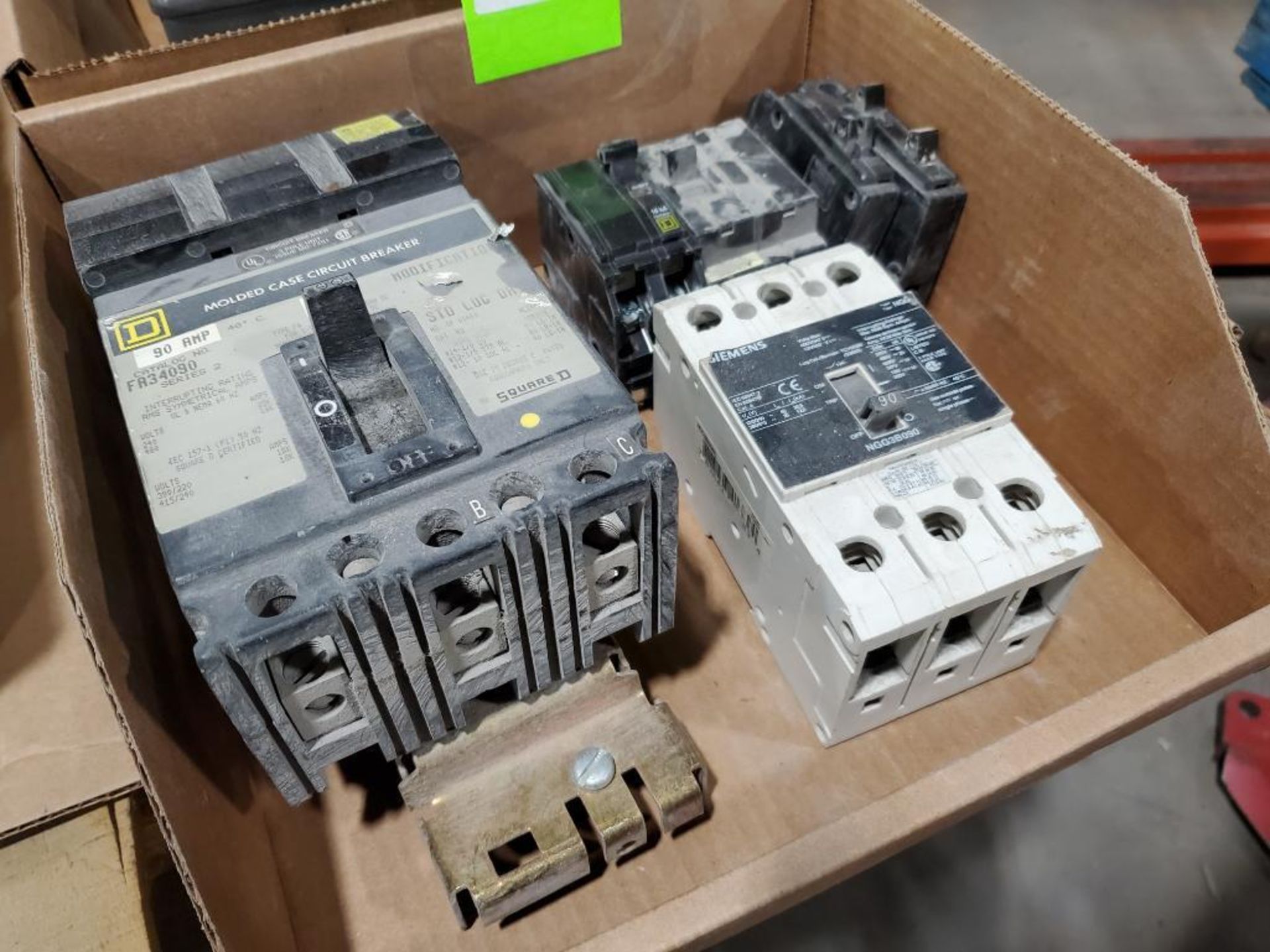 Assorted molded case breakers. - Image 6 of 6