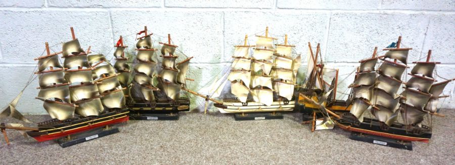 A carved hardwood hippopotamus; together with five model ships, including ‘Flying Cloud’ and two - Image 8 of 9