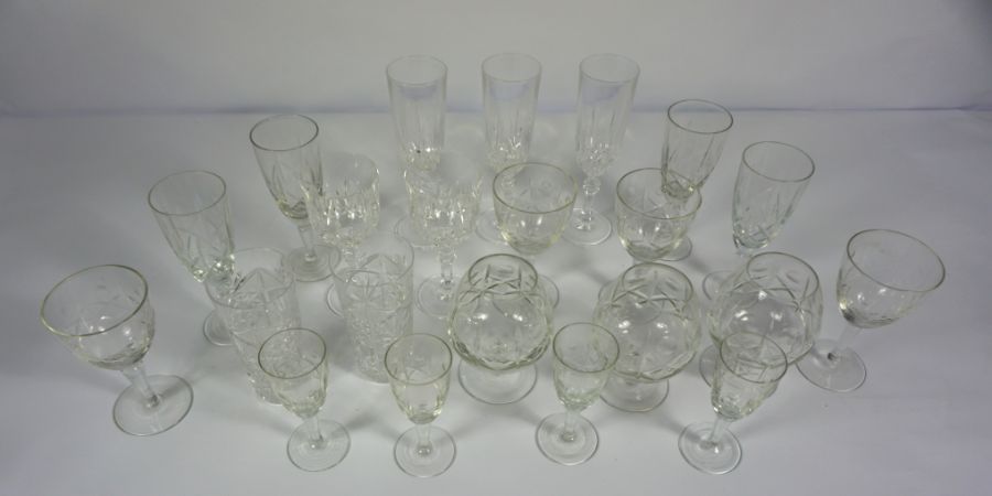 A large assortment of Stuart and other crystal glassware, including Champagne flutes, whisky tots - Image 3 of 9