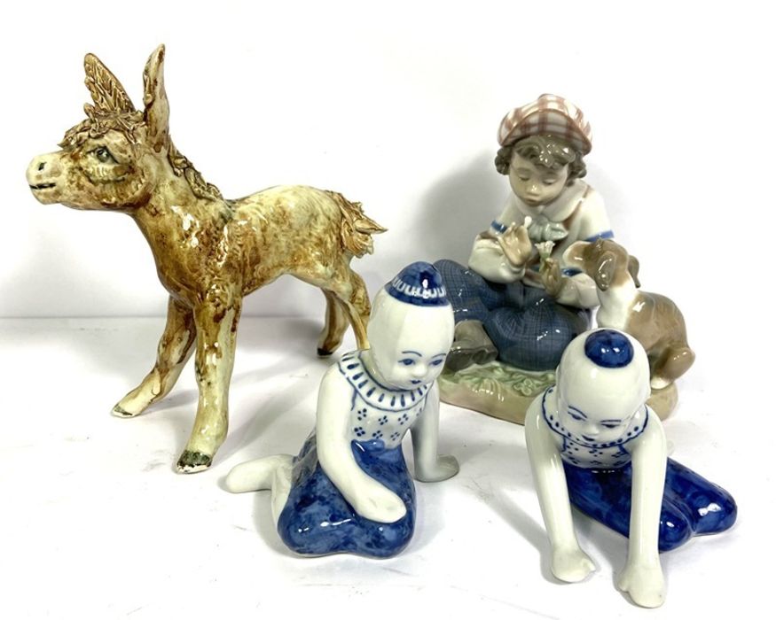 A group of assorted ceramic animals, and figurines, including Horses, a Donkey, a German Shepherd - Image 3 of 6