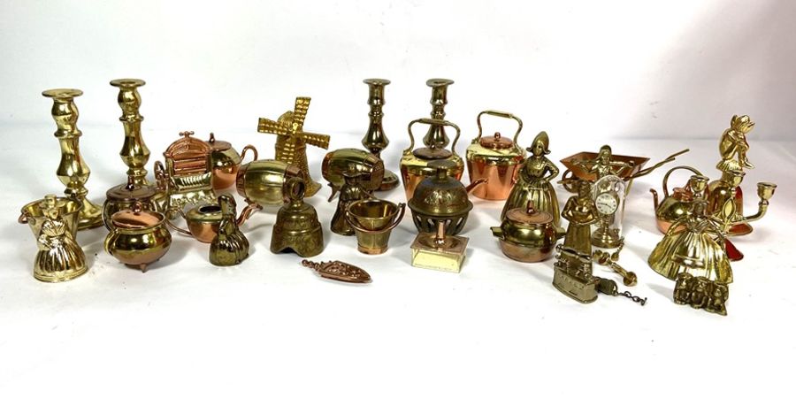 A large group of small brass miniature ornaments, including candlesticks and related items (a lot) - Image 2 of 3