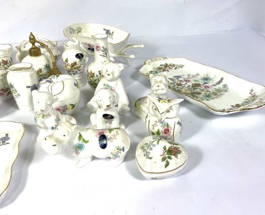 A large collection of Aynsley 'Wild Tudor' fine bone china, including tea wares, a clock, jugs, - Image 13 of 16