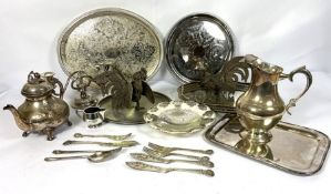 Box of silver plate, including a pair of plated table cockerels, various embossed trays, a tea pot
