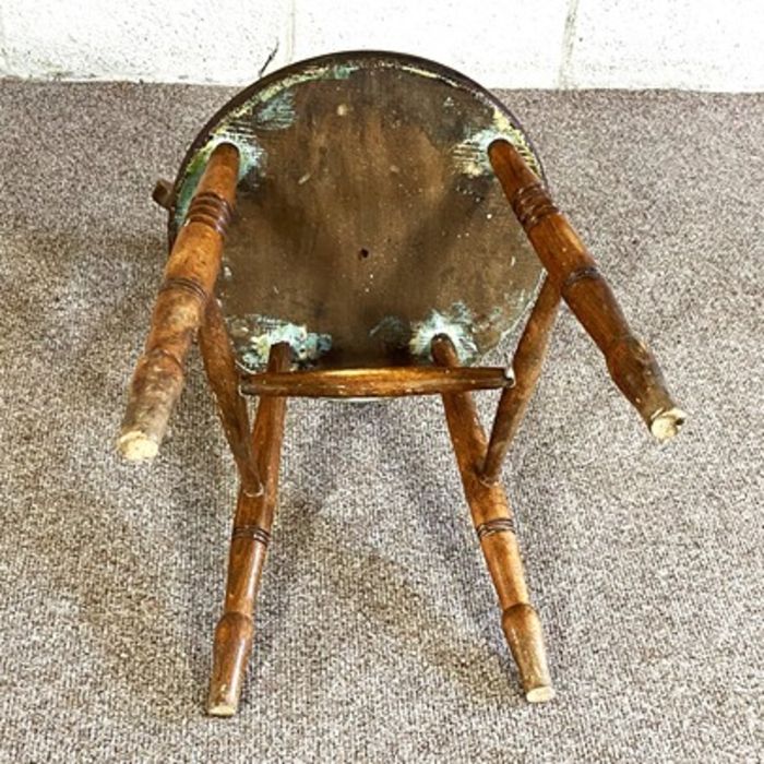 A set of four vintage ash framed kitchen chairs, with stick backs and turned legs; together with two - Image 7 of 7