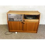 A vintage Schneider 1981/2 hifi and cabinet (Type 31)