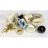 Assorted ceramics, including two cheese dishes and covers, a black ceramic cow creamer etc (a lot)