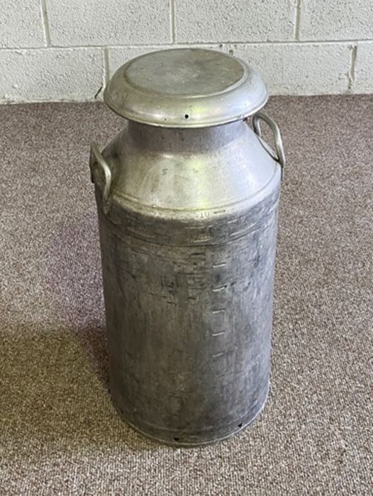 A vintage aluminium Milk churn, marked CWS Ltd, 73cm high - Image 2 of 3