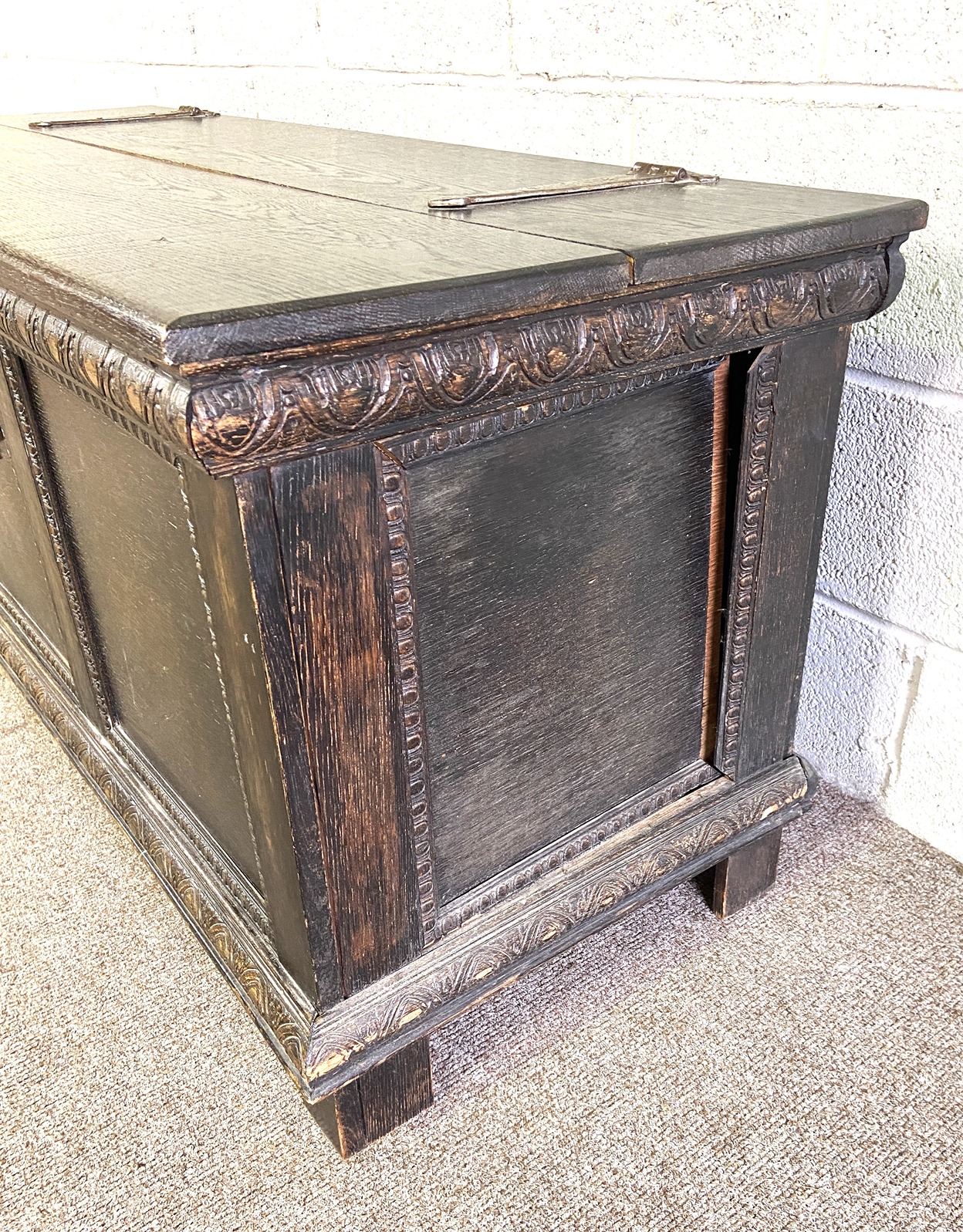 An oak 17th century style coffer, with hinged lid, three panelled front and iron strap hinges, - Image 8 of 9
