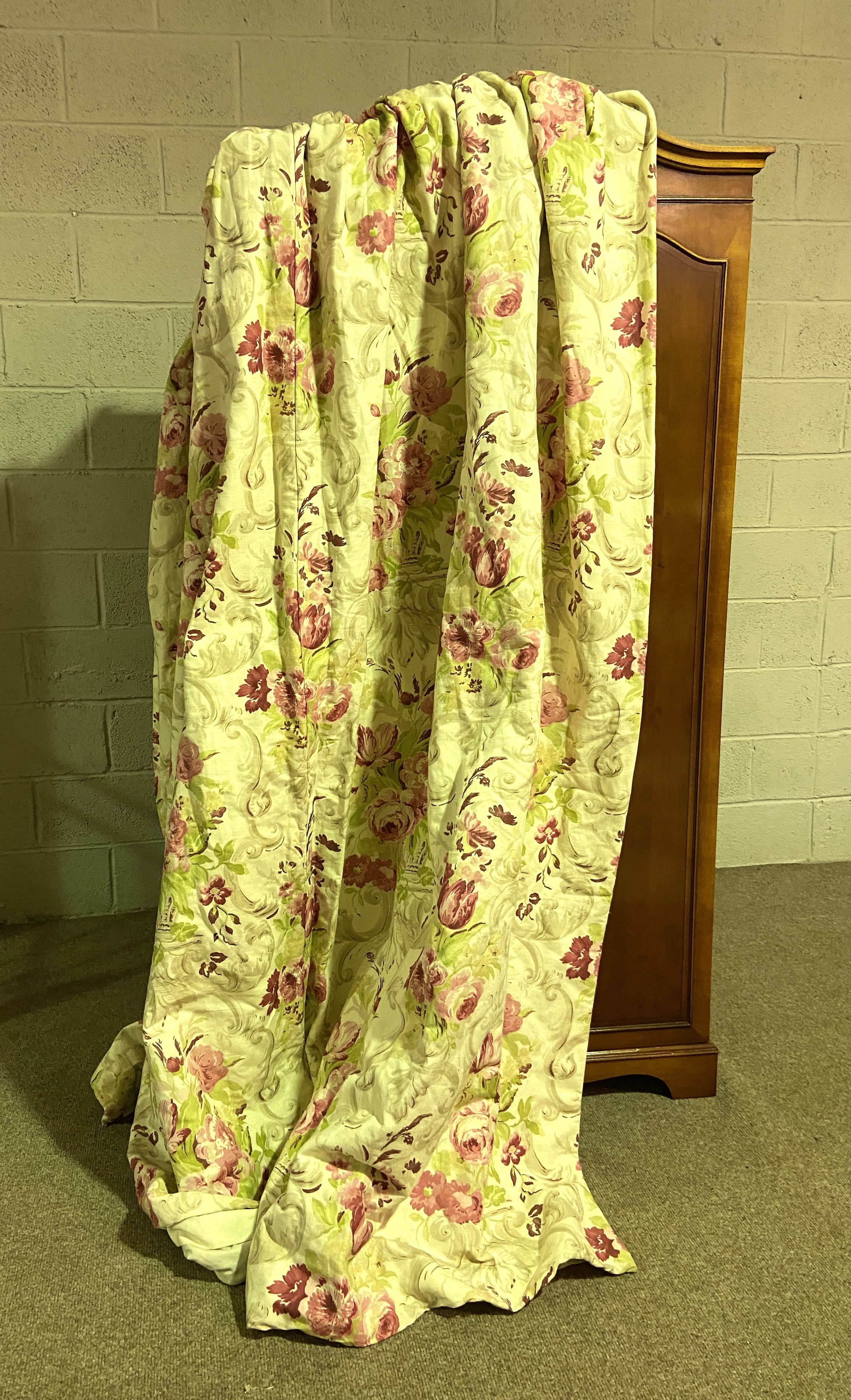 Two pairs of Nina Campbell ‘Whistler’ curtains lined and interlined, triple pleat, each curtain - Image 2 of 5