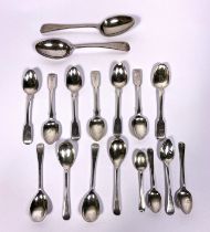 A quantity of silver flatware, including a set of six silver fiddle pattern teaspoons, 293g (gross);