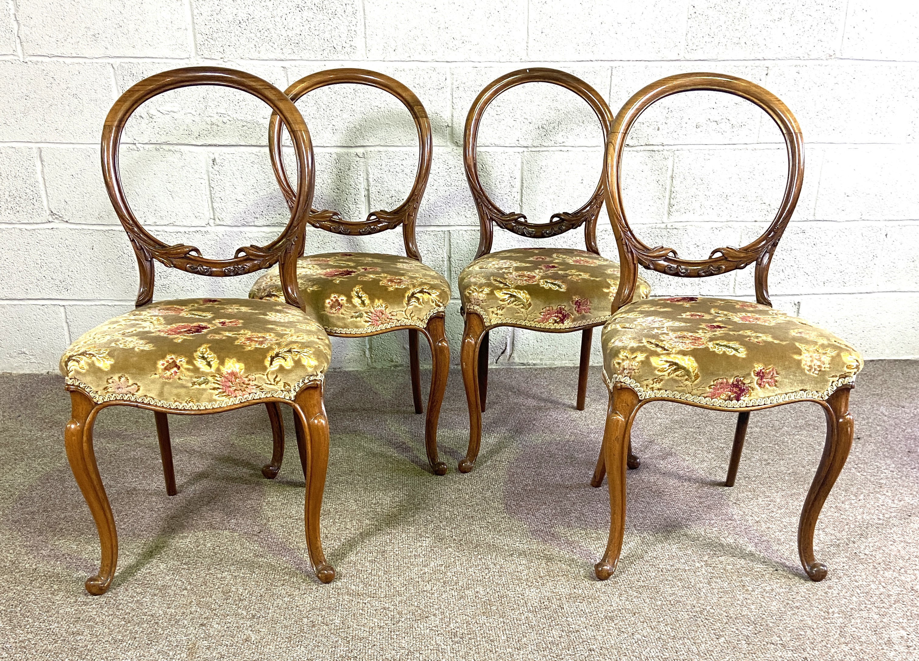 Four Victorian rosewood hoop-backed dining chairs, with cabriole legs (4) - Image 2 of 6