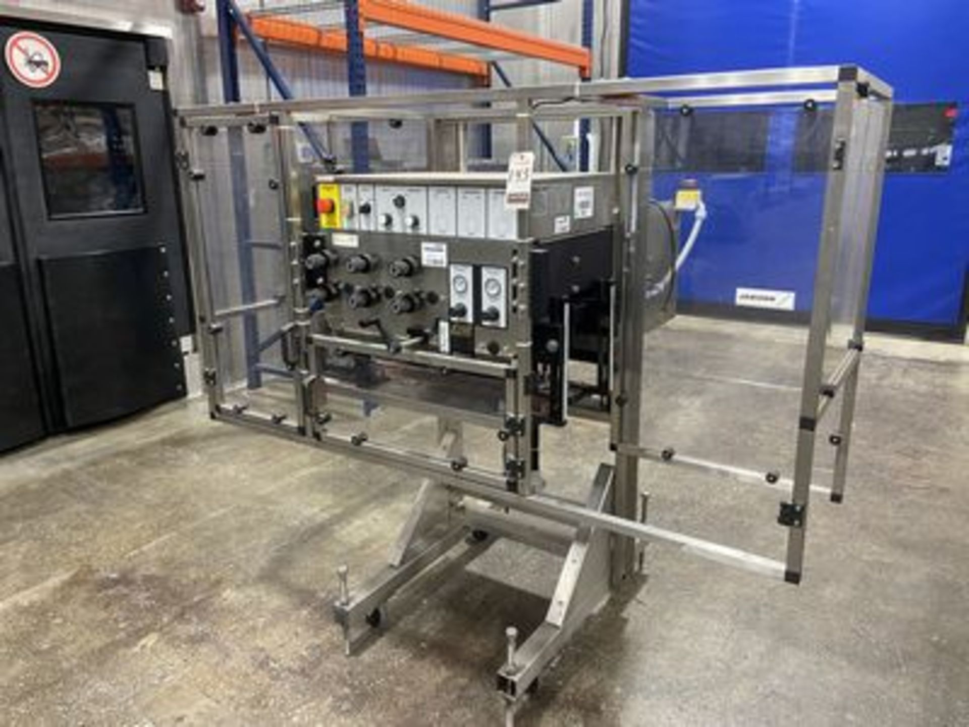 2009 E-PAK PORT. S.S. AUTO. 3-SPINDLE BOTTLE CAPPER, MOD. CAPPER, S/N 0709-23217-216-059, 19.5