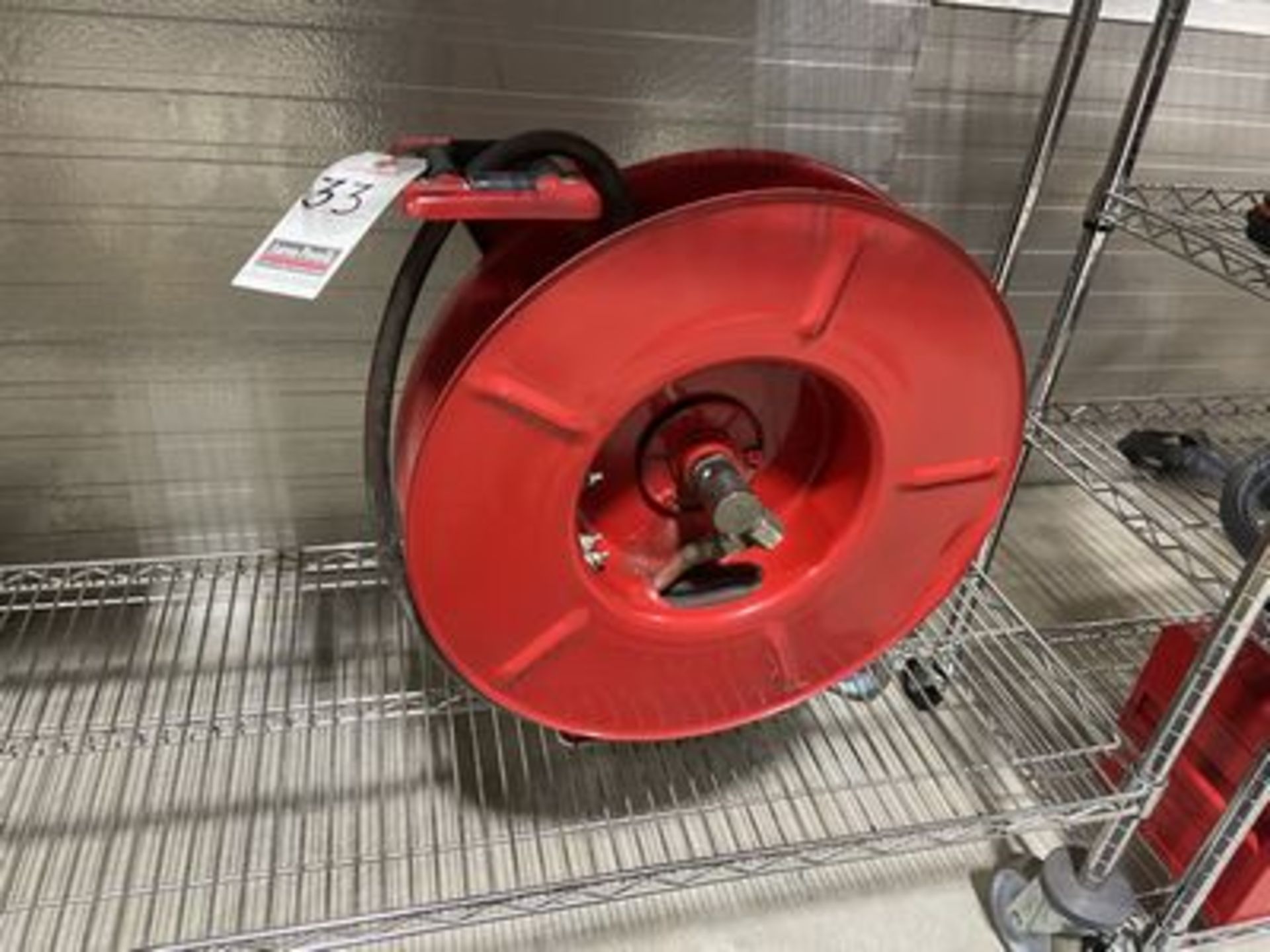 REELCRAFT 50' RETRACTABLE PNEU. HOSE REEL